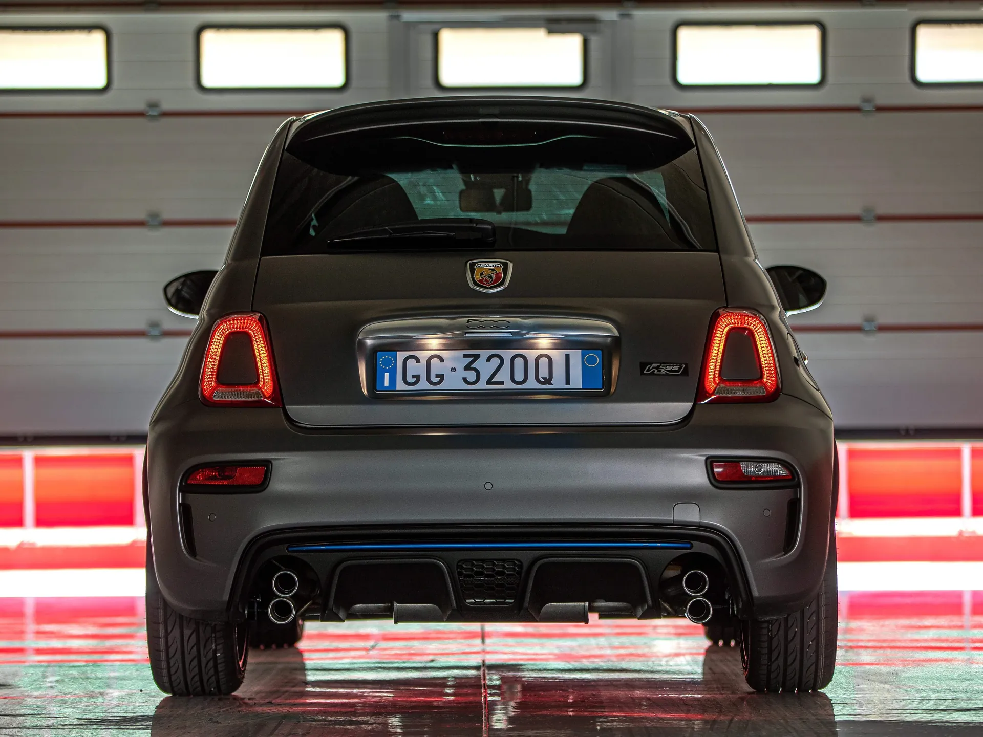 Fiat F595 Abarth (2022) – zezadu