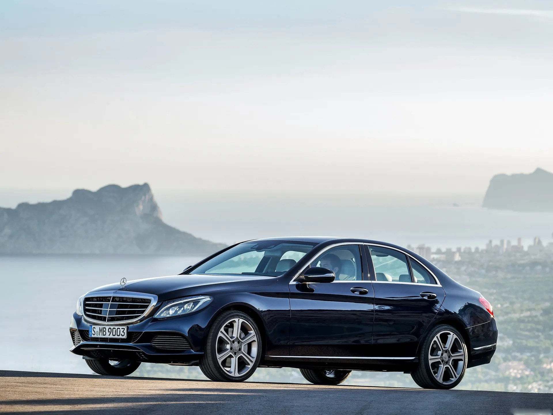 Mercedes-Benz C-Class (2015)