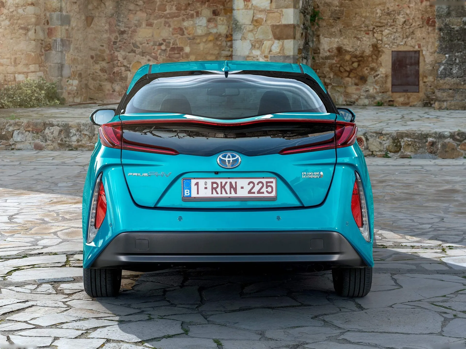 Toyota Prius Plug-in Hybrid (2017) – zezadu