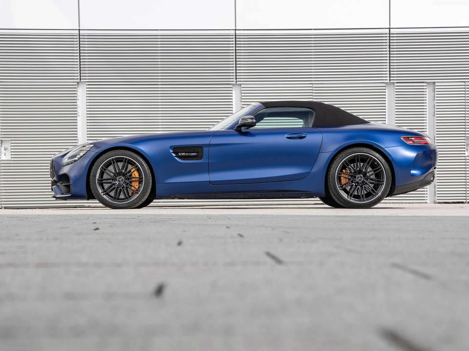 Mercedes-Benz AMG GT C Roadster (2020) - Side Profile