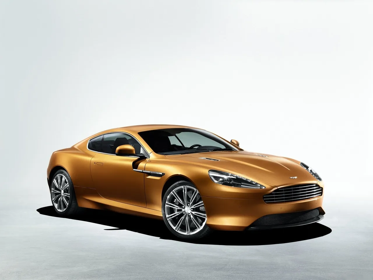 Aston Martin Virage (2012) - Front Three-Quarter