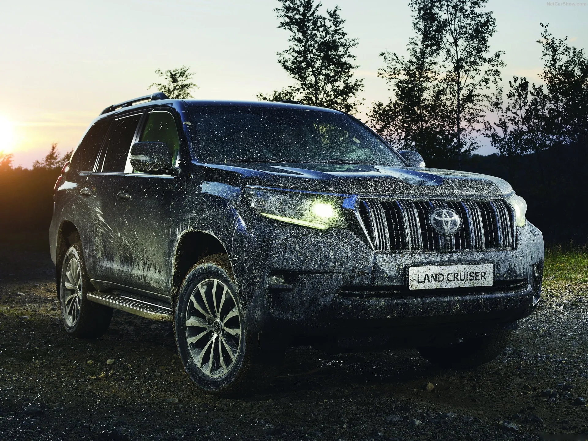 Toyota Land Cruiser (2018)
