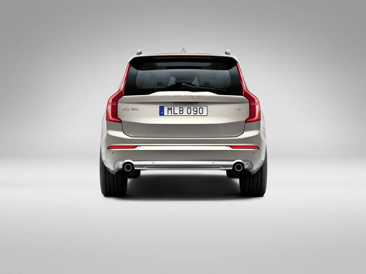 Volvo XC90 (2015) – zezadu