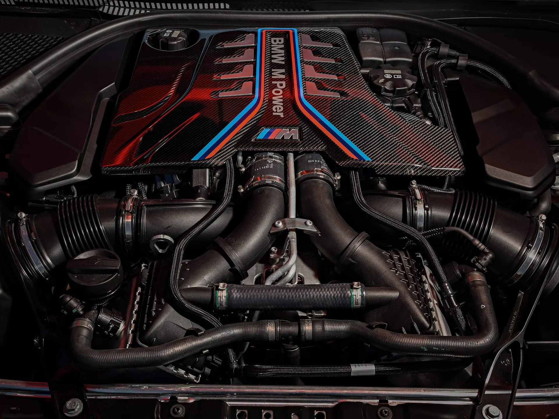 BMW M8 Competition Coupe (2020) – motor