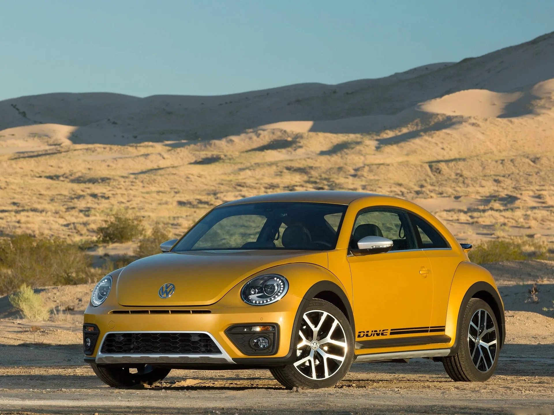 Volkswagen Beetle Dune (2016)
