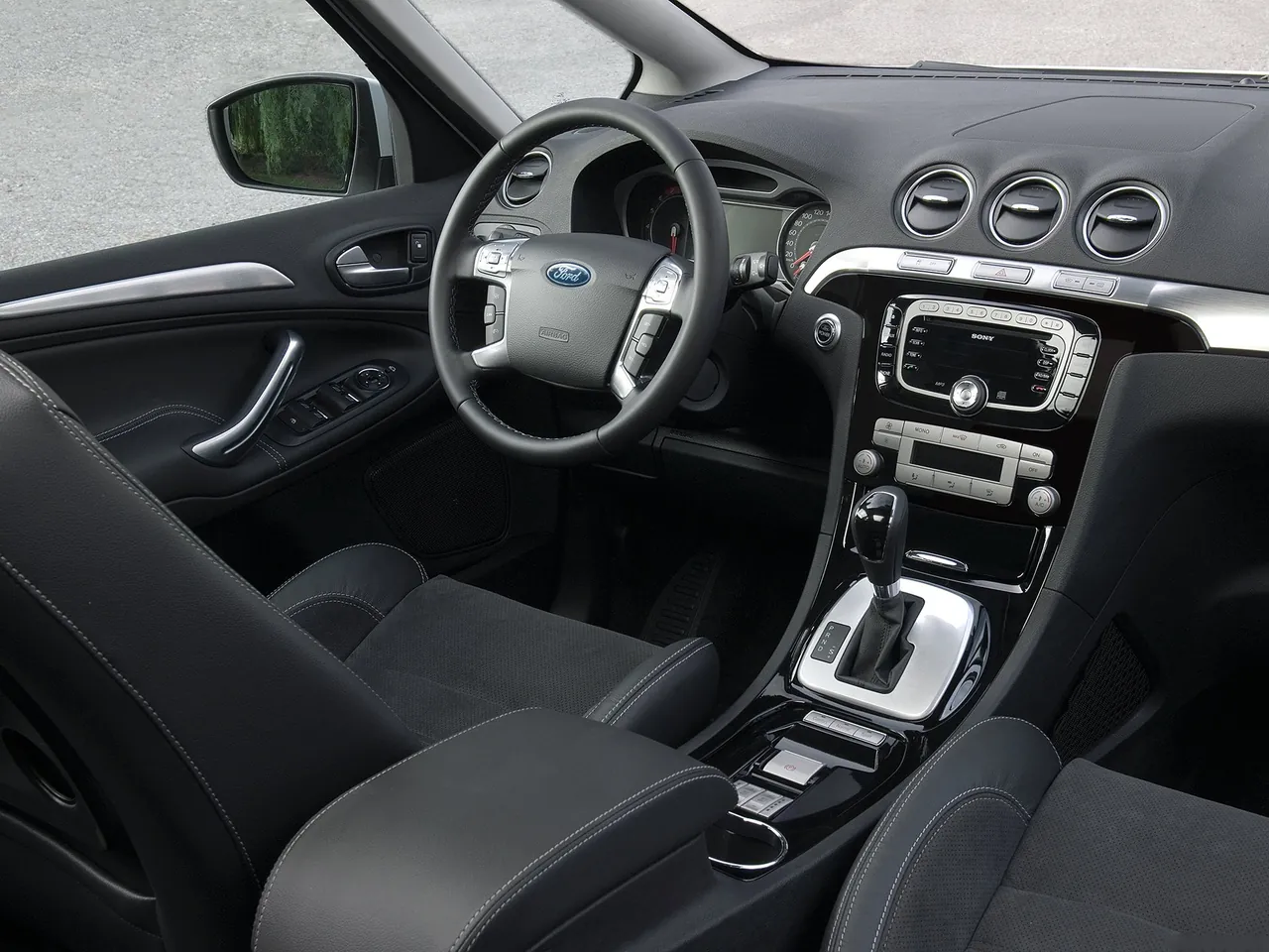 Ford S-MAX (2011) – interiér