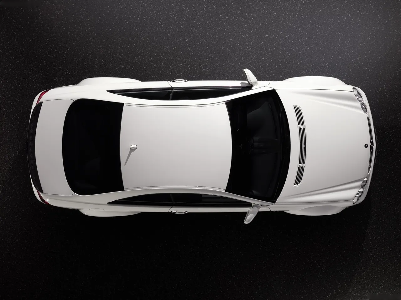 Mercedes-Benz CLK63 AMG Black Series (2008) - Top view