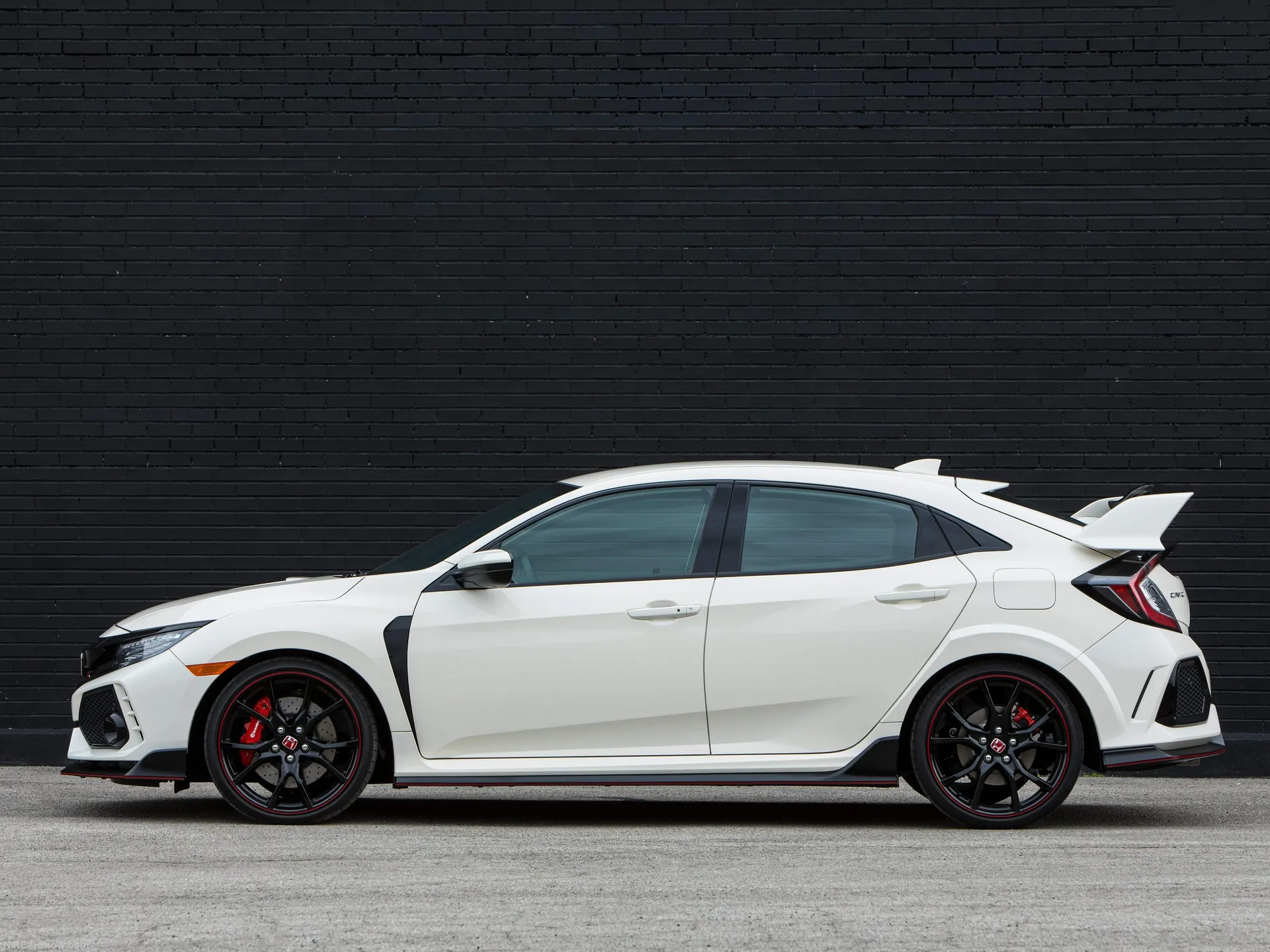 Honda Civic Type R [US] (2017) – boční profil