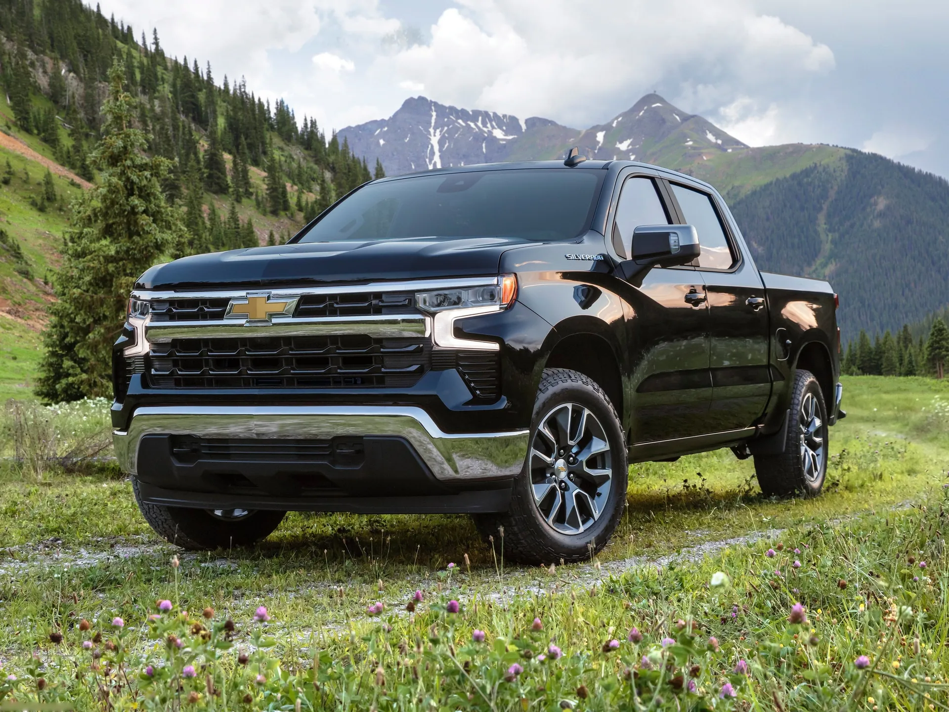 Chevrolet Silverado (2022)