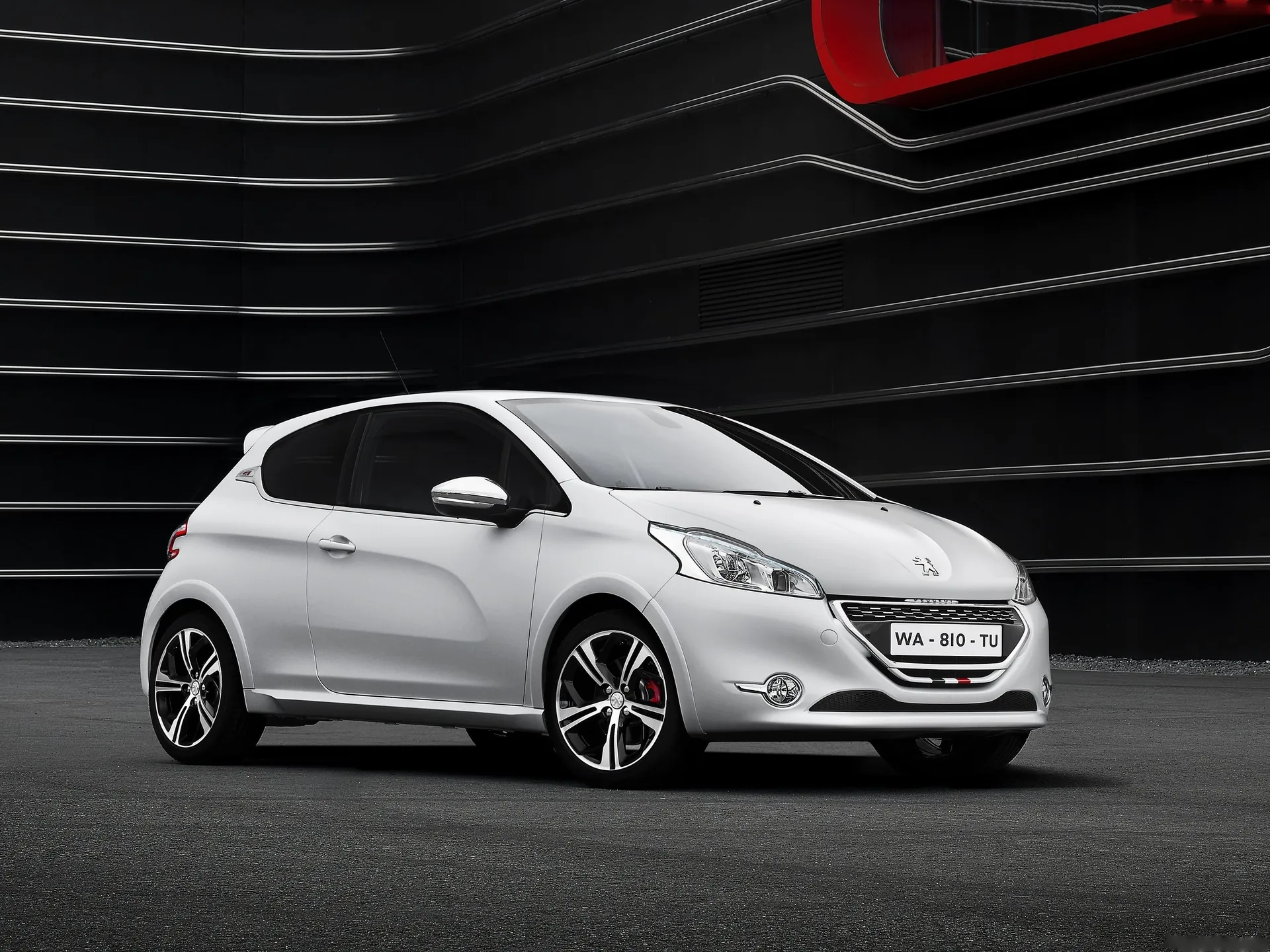 Peugeot 208 GTi (2014)