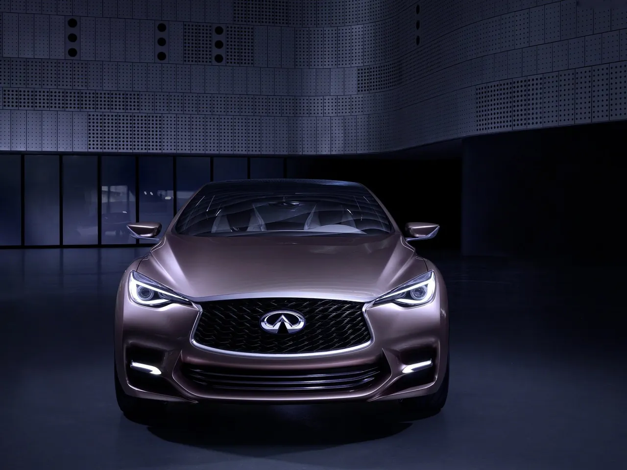 Infiniti Q30 Concept (2013) – zepředu