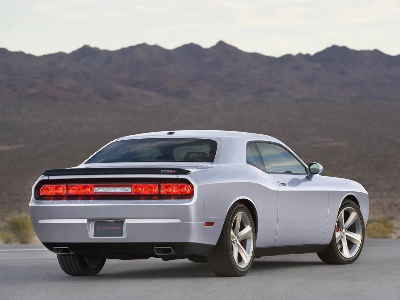 Dodge Challenger SRT8 Silver (2009) - Rear Three-Quarter