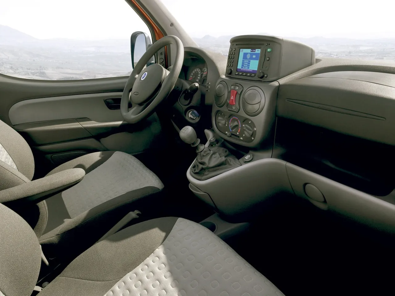 Fiat Doblo (2005) – interiér