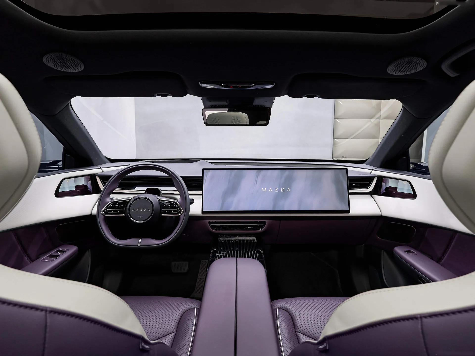 Mazda CX-6e (2027) - Interior