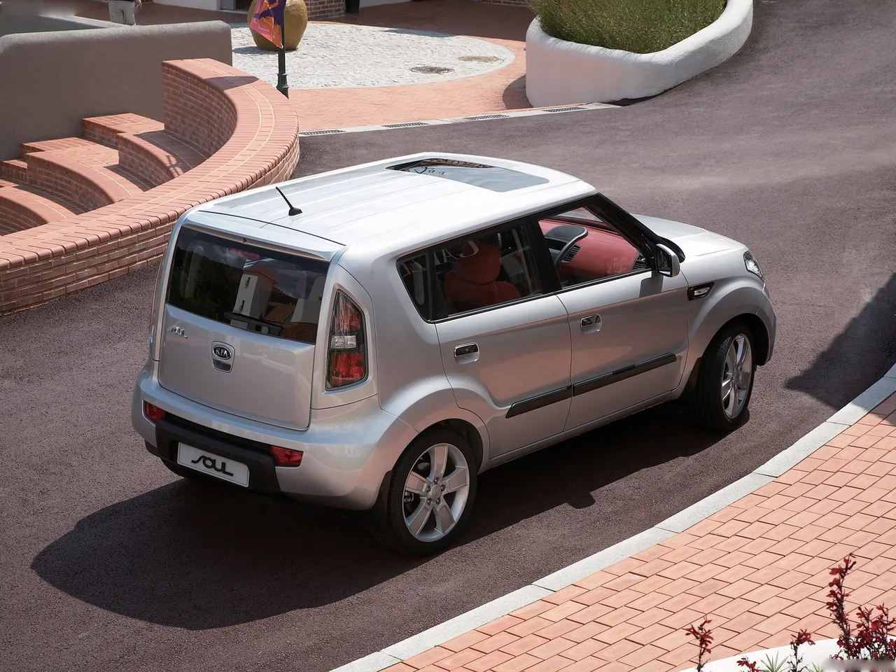 Kia Soul (2009) – zadní tříčtvrteční pohled