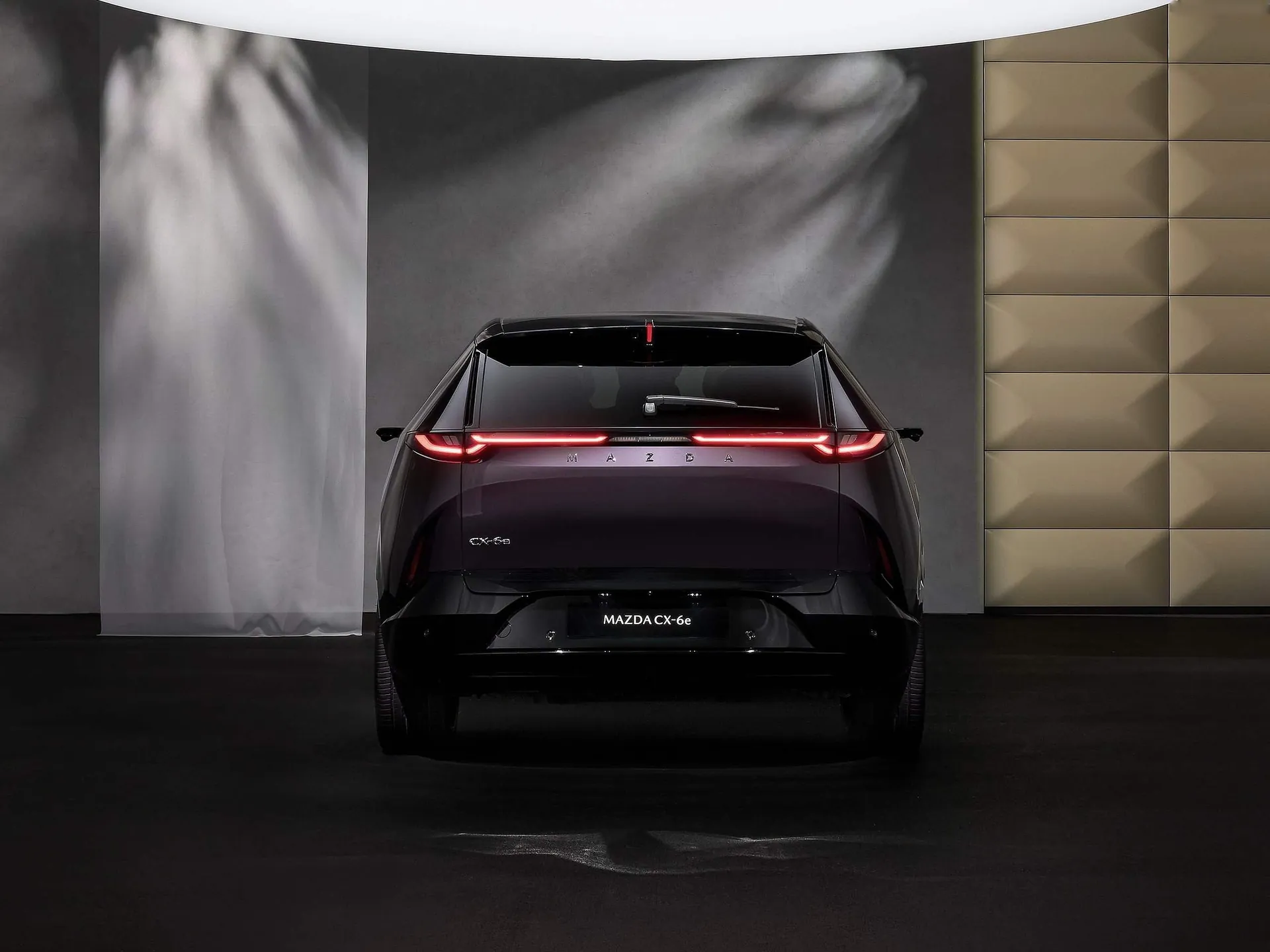 Mazda CX-6e (2027) - Rear