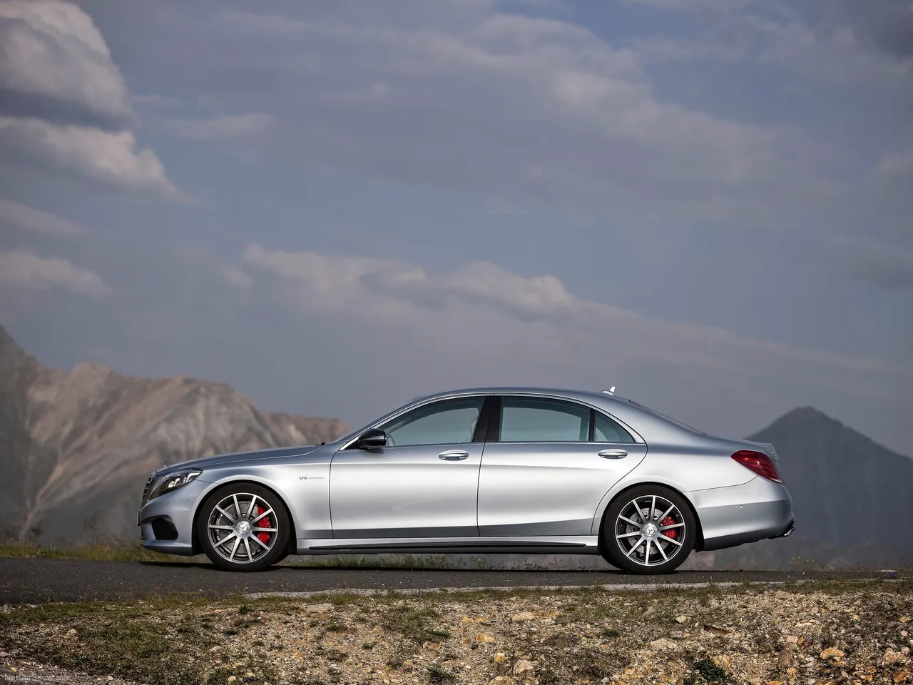Mercedes-Benz S63 AMG (2014) - Side Profile