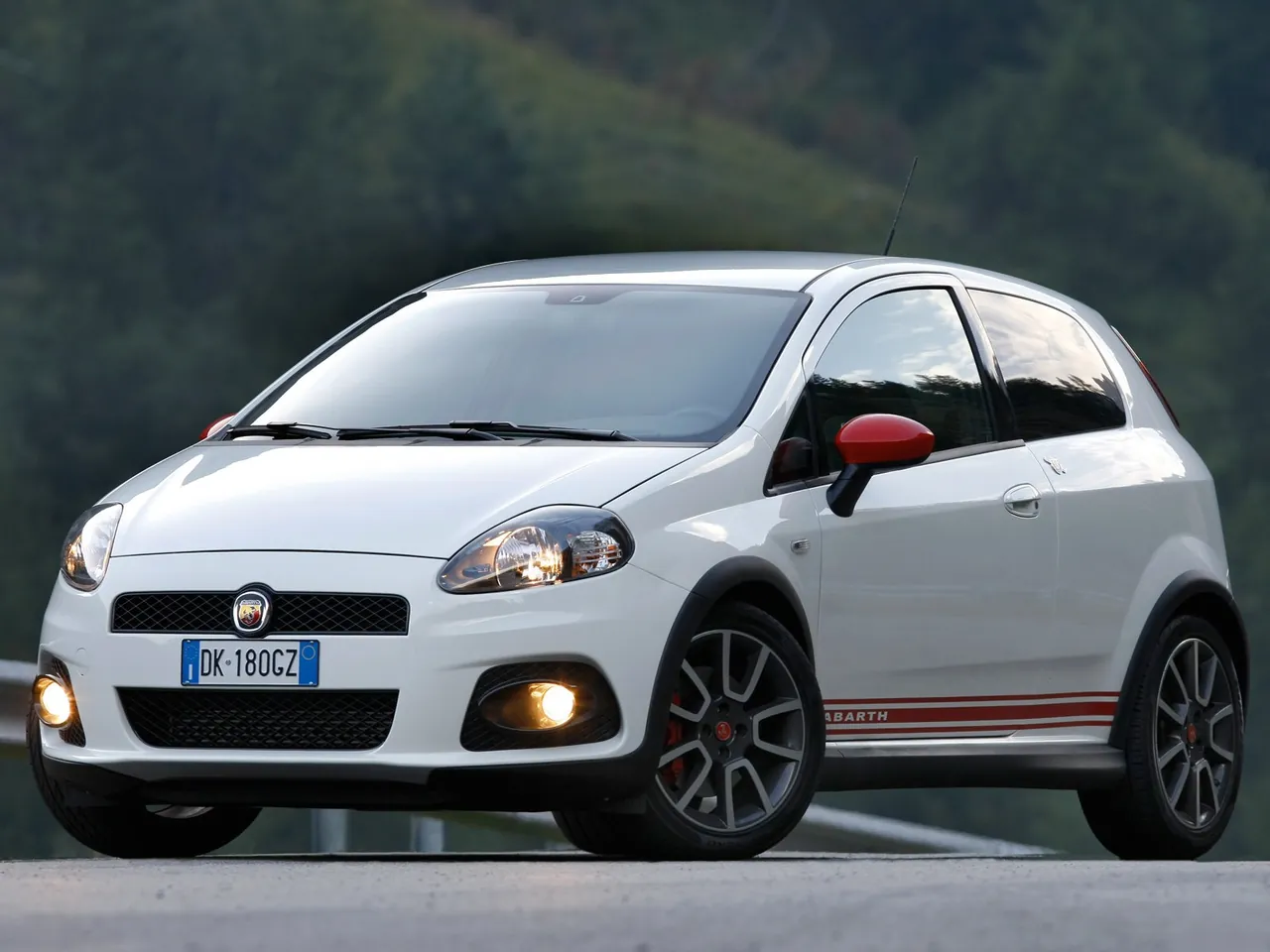 Fiat Grande Punto Abarth (2008)