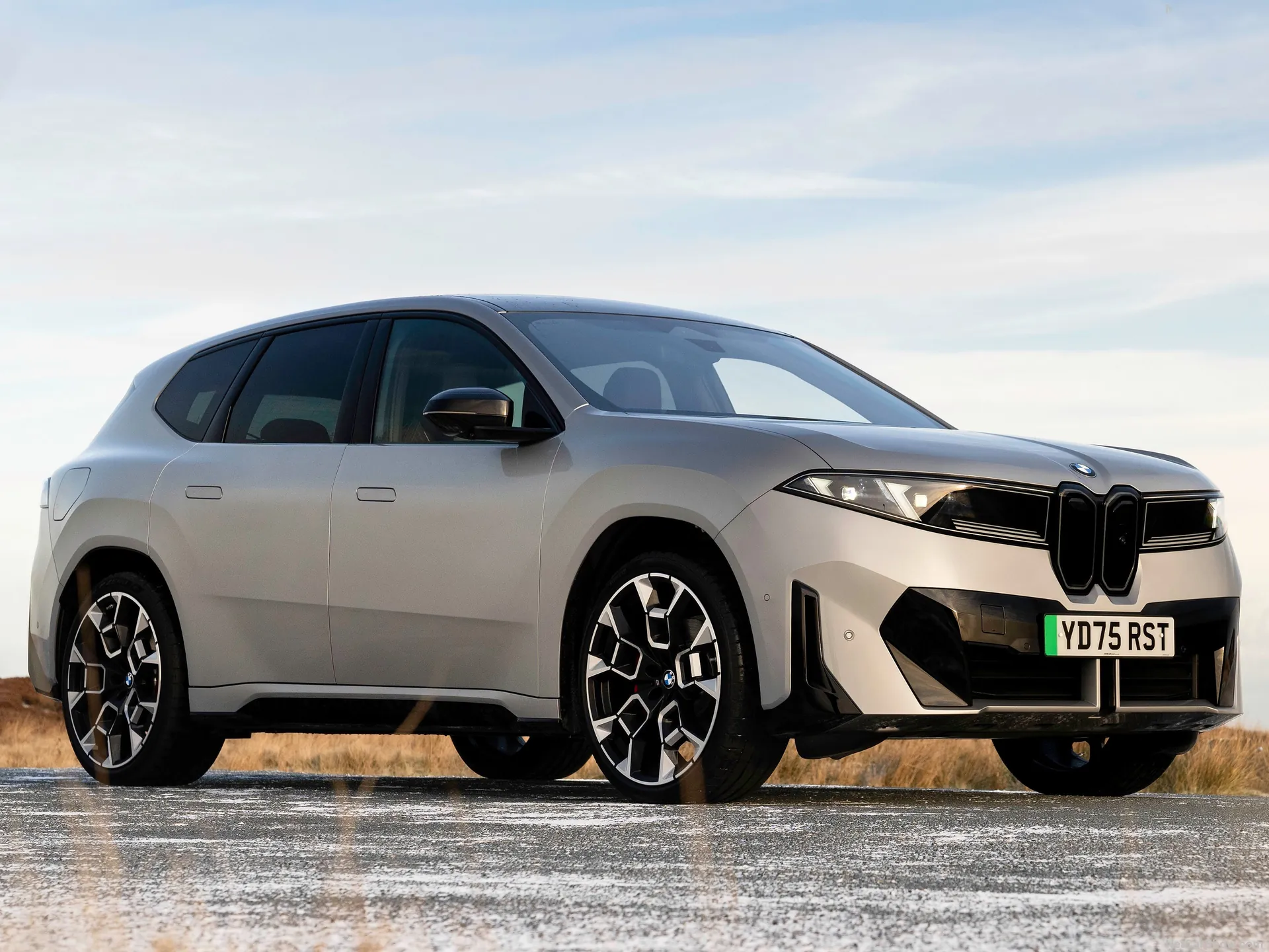 BMW iX3 [UK] (2026)