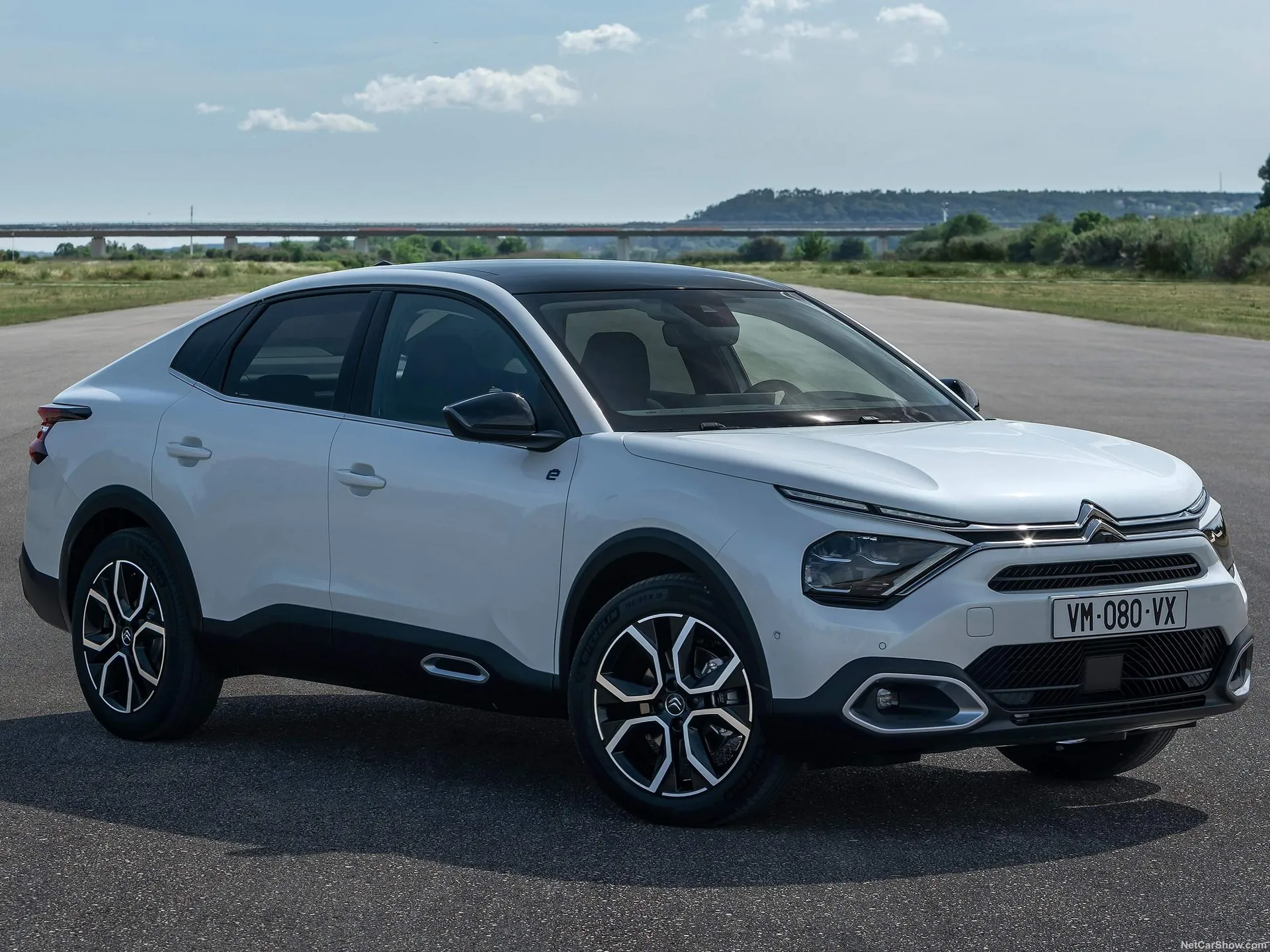 Citroen C4 X (2023)