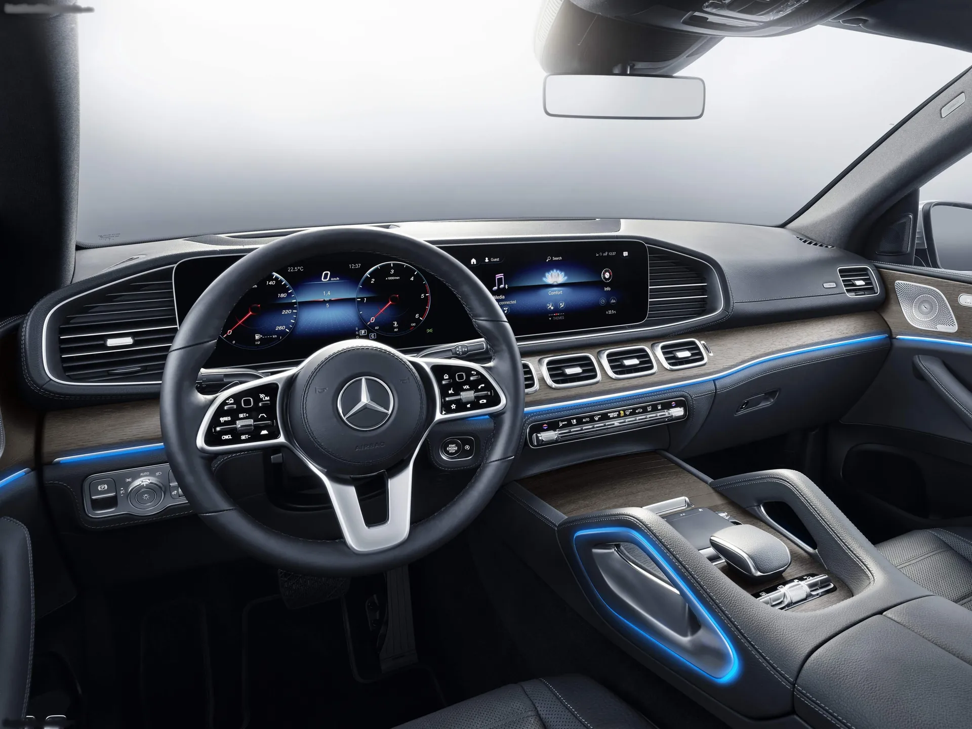 Mercedes-Benz GLE Coupe (2020) - Interior