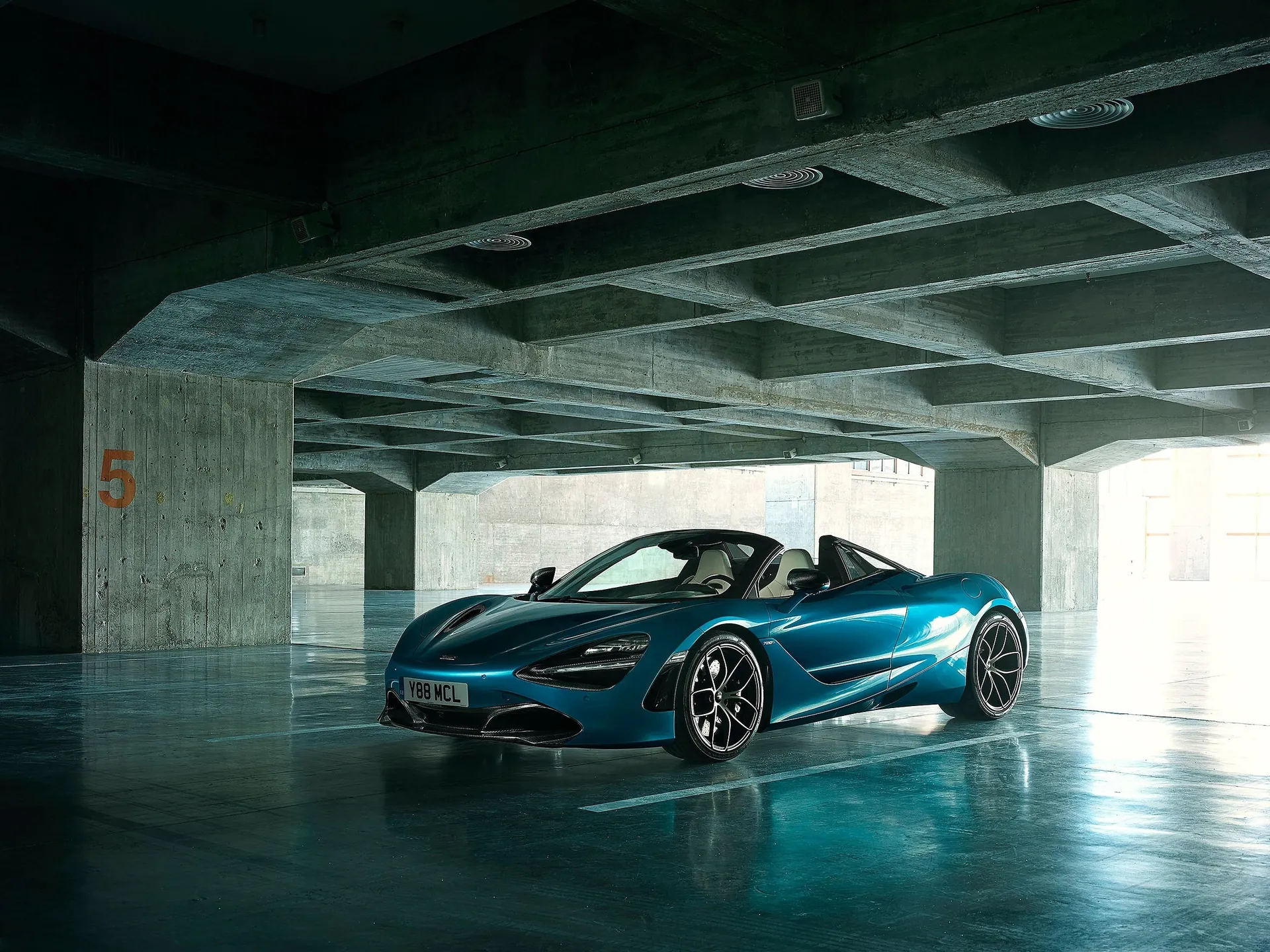 McLaren 720S Spider (2019)