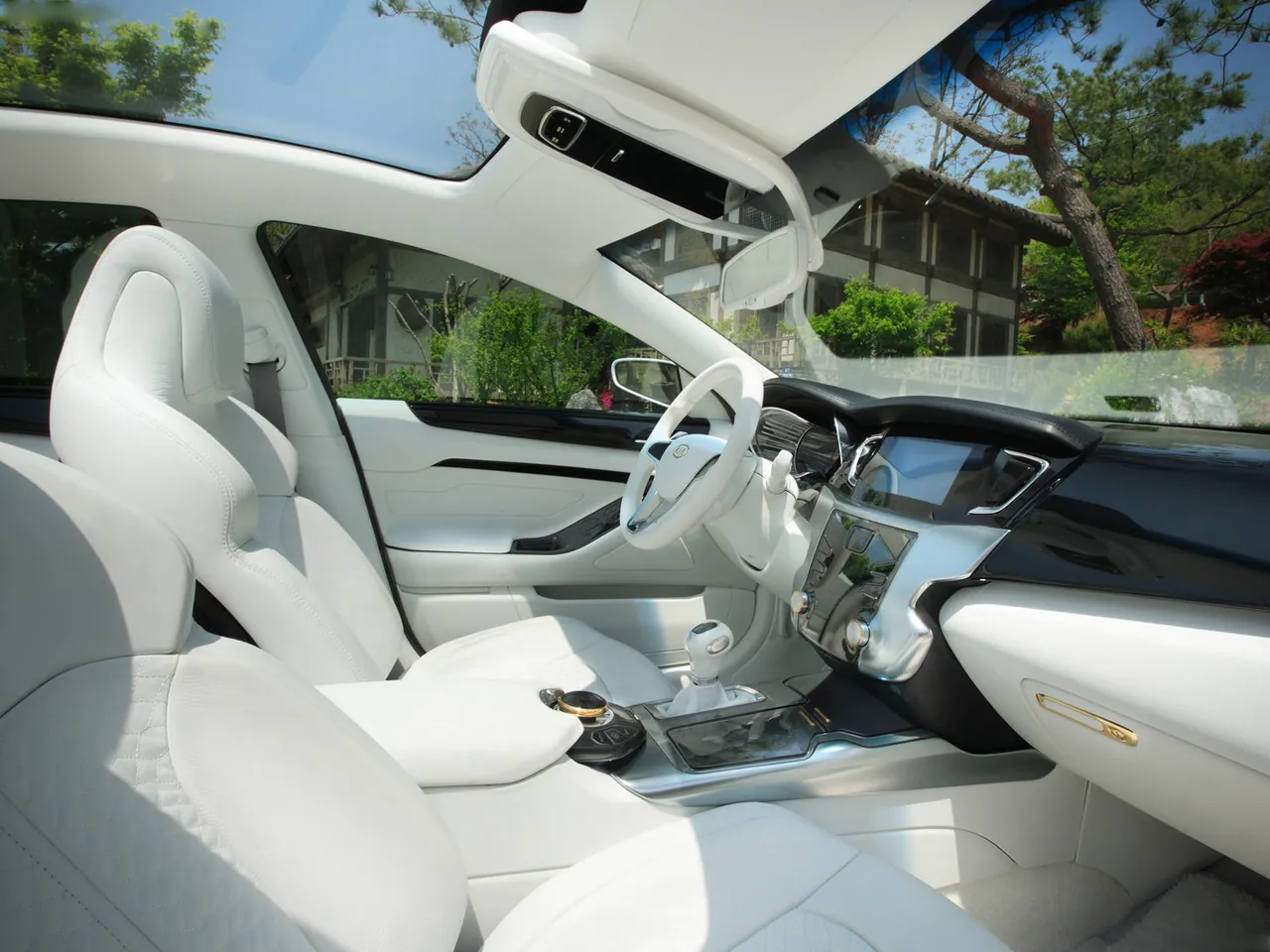 Kia VG Concept (2009) – interiér