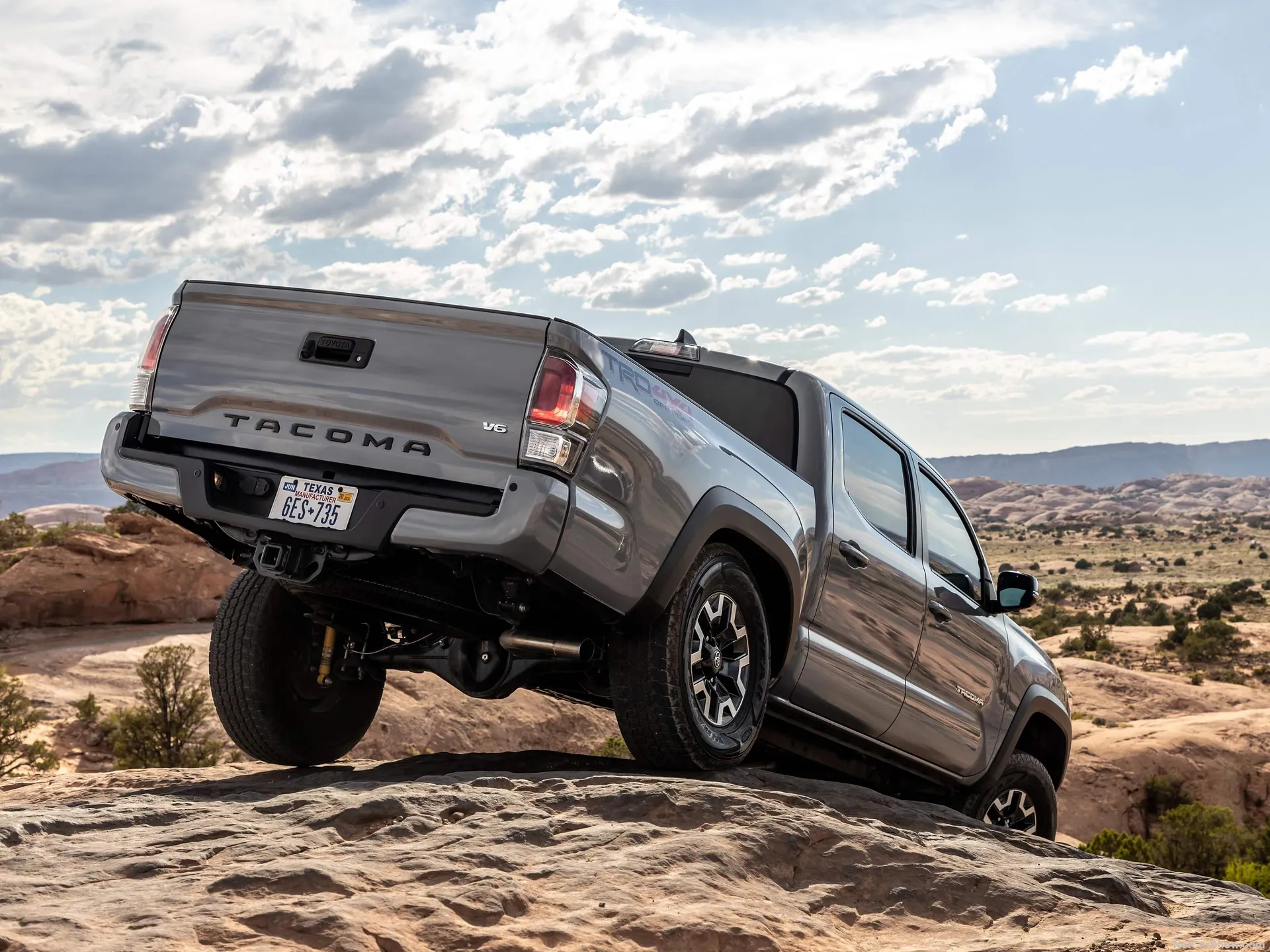 Toyota Tacoma (2020) – zadní tříčtvrteční pohled