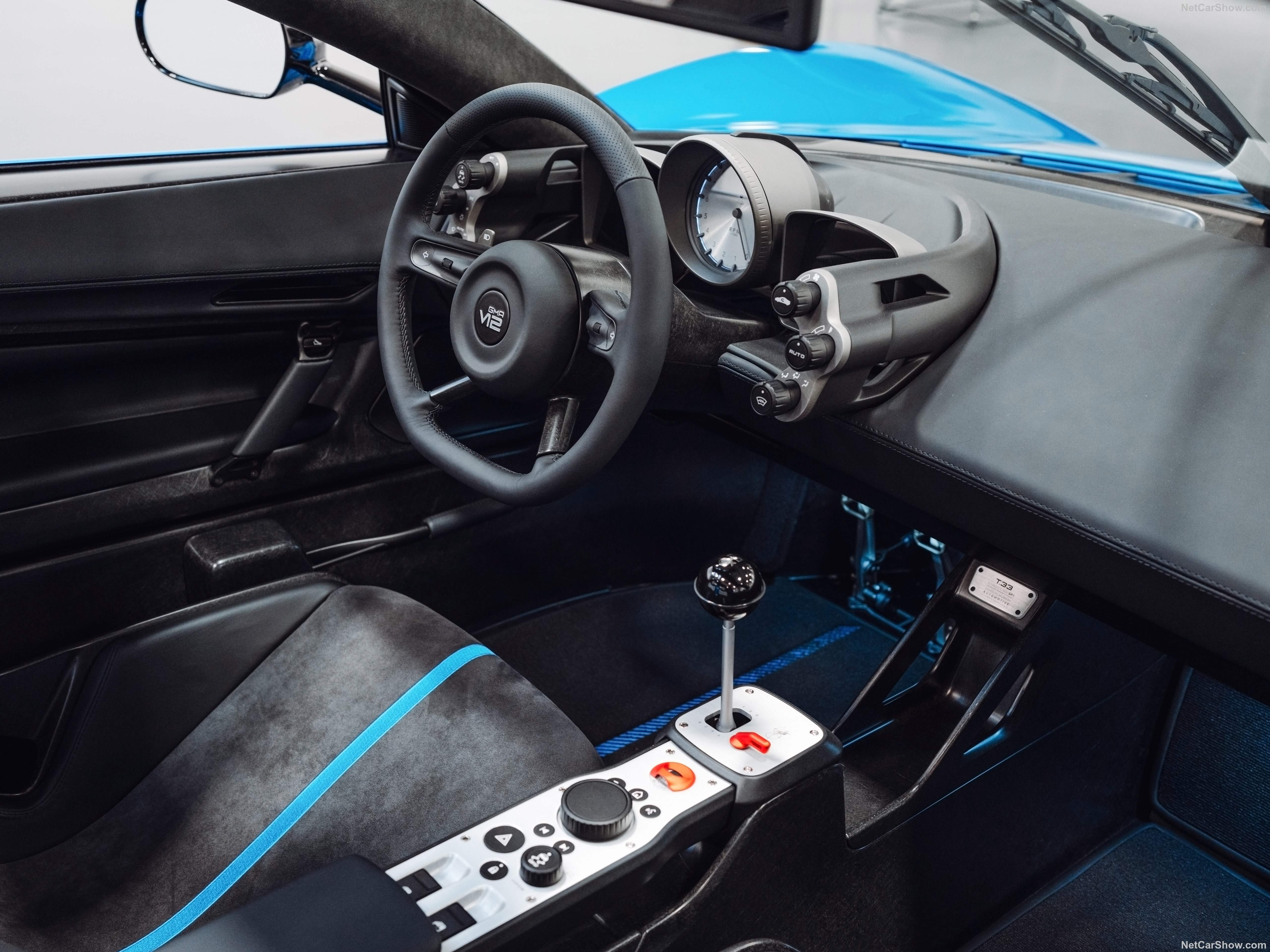 Gordon Murray T.33 Spider (2024) – interiér