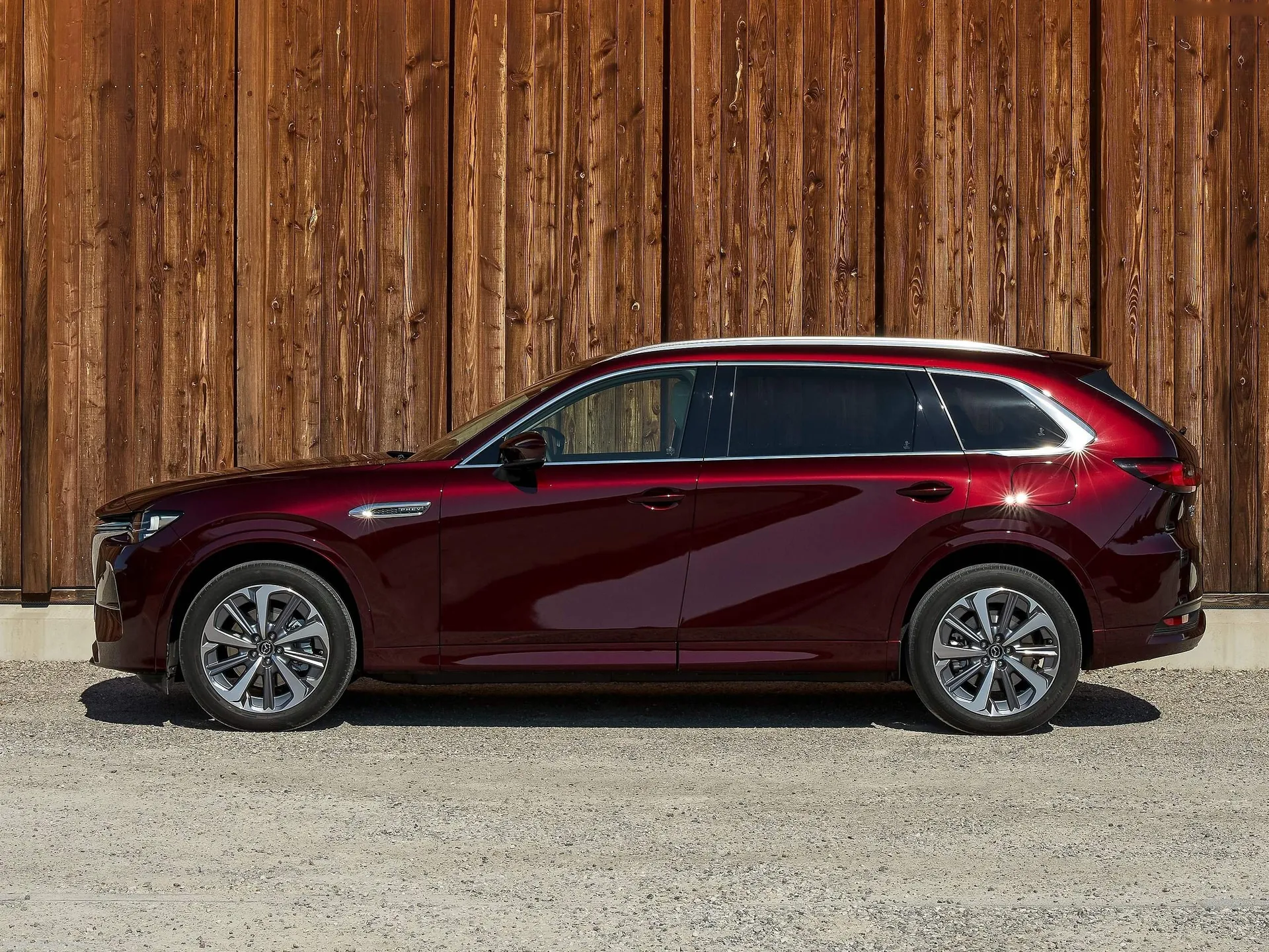 Mazda CX-80 (2025) – boční profil