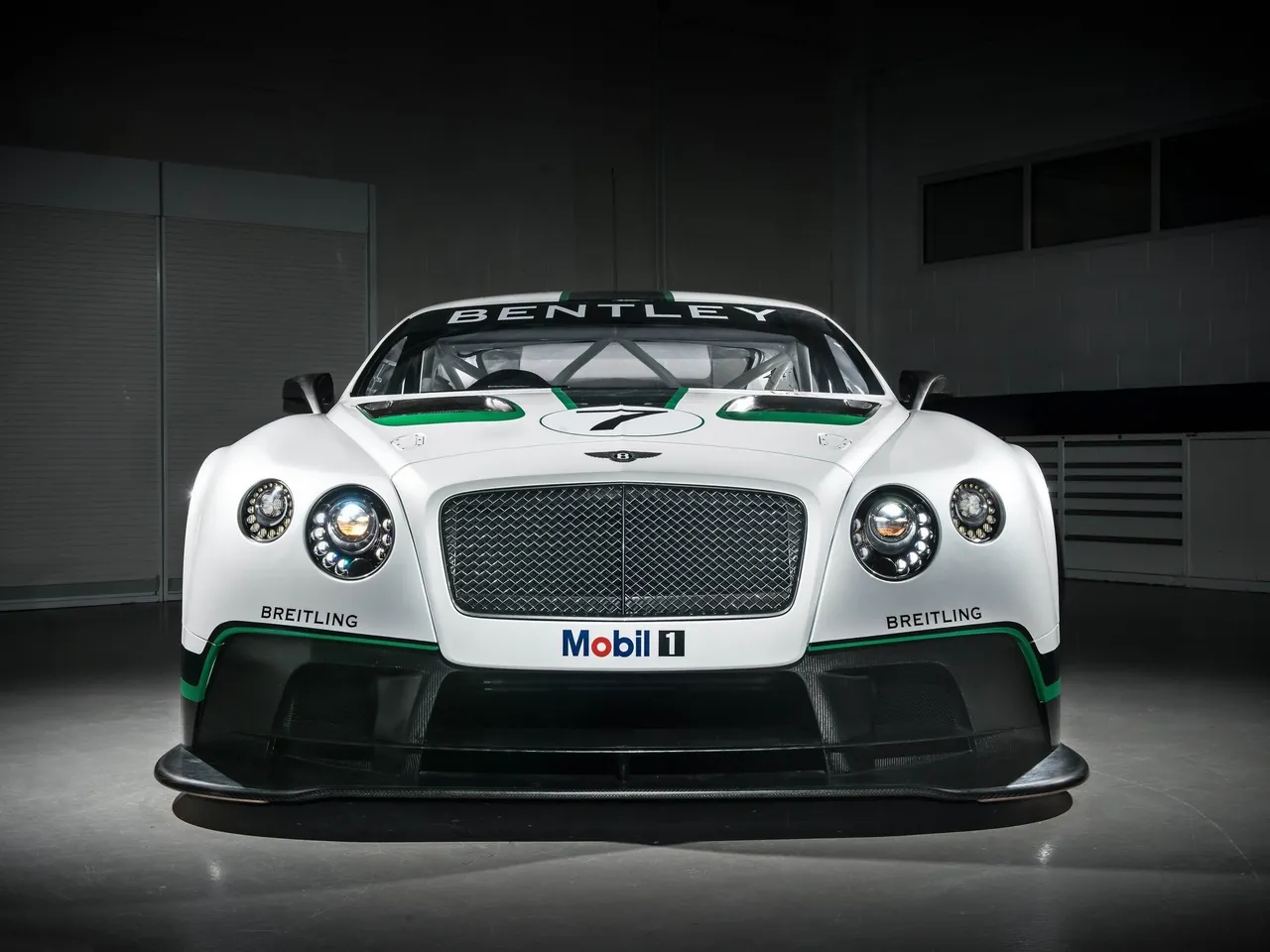 Bentley Continental GT3 Racecar (2014) – zepředu