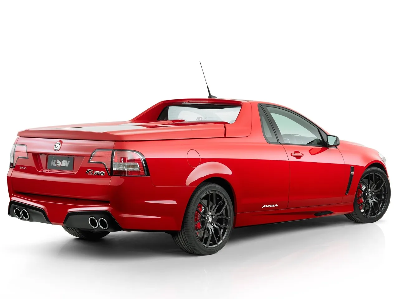 HSV Gen-F Maloo R8 SV (2014) – zadní tříčtvrteční pohled