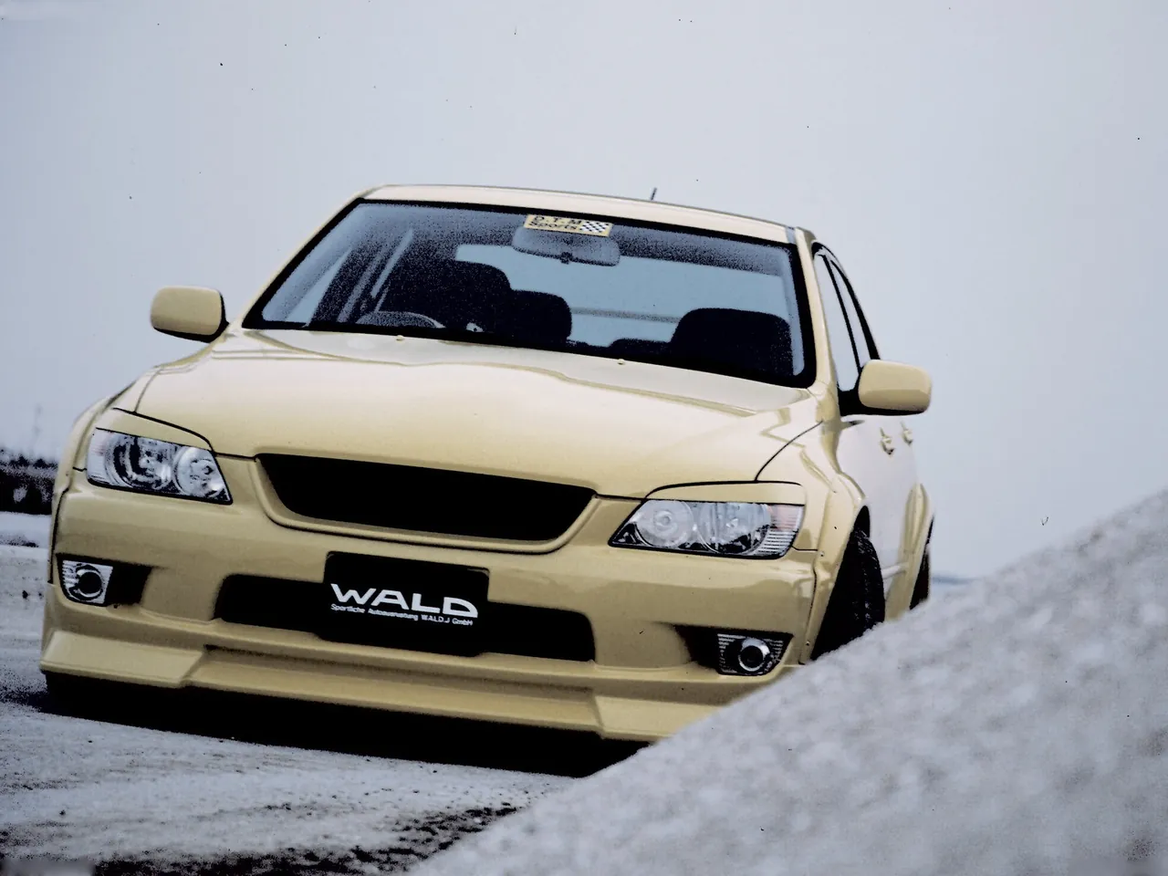 Wald Toyota Altezza (1998)