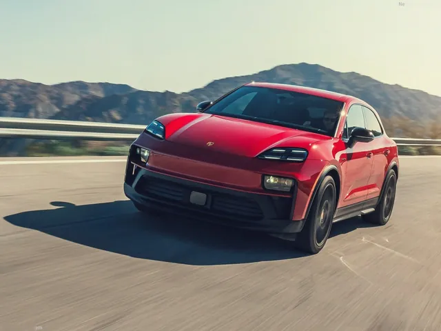 Porsche Macan GTS [US] (2026)