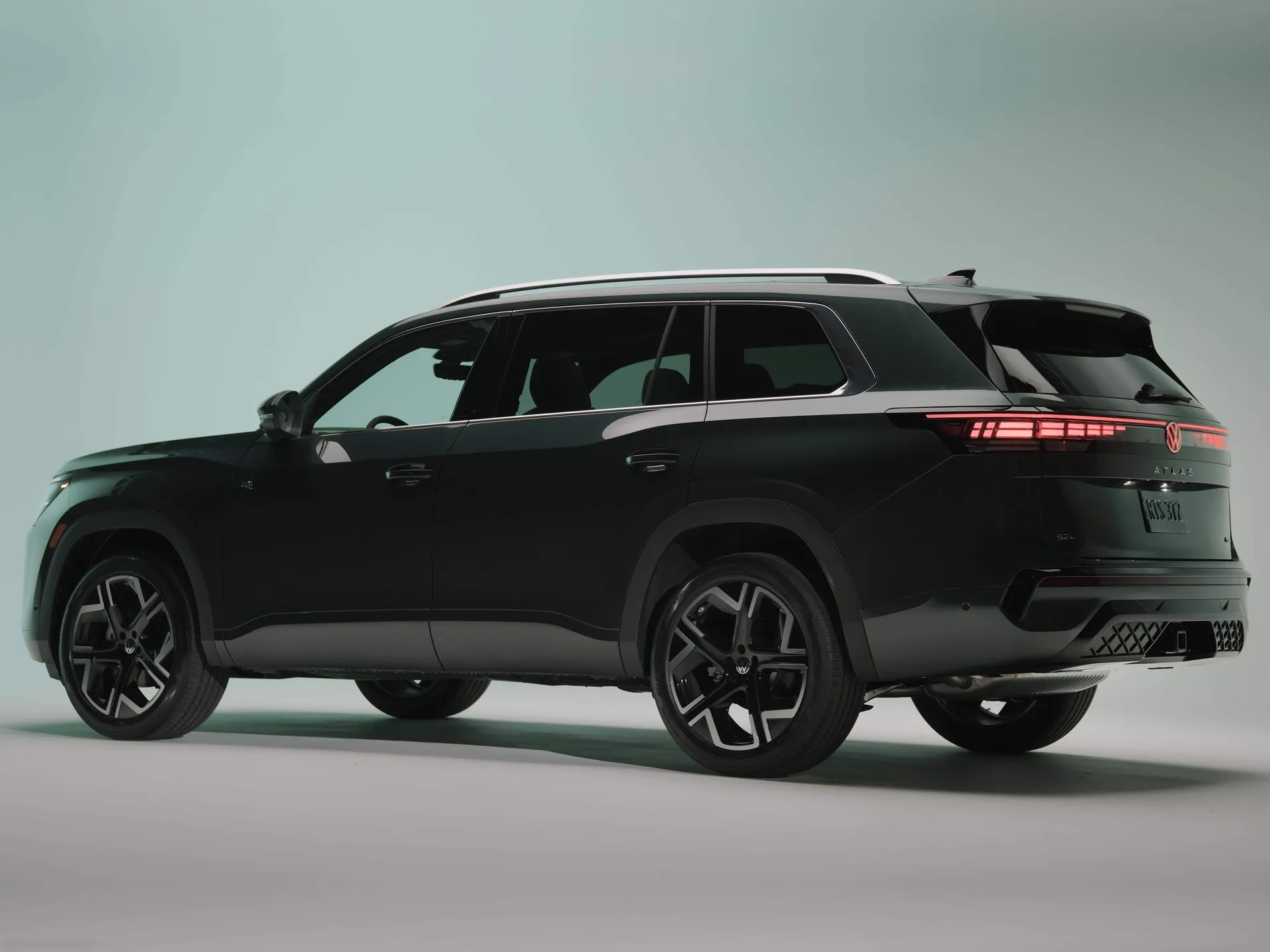 Volkswagen Atlas (2027) – zadní tříčtvrteční pohled