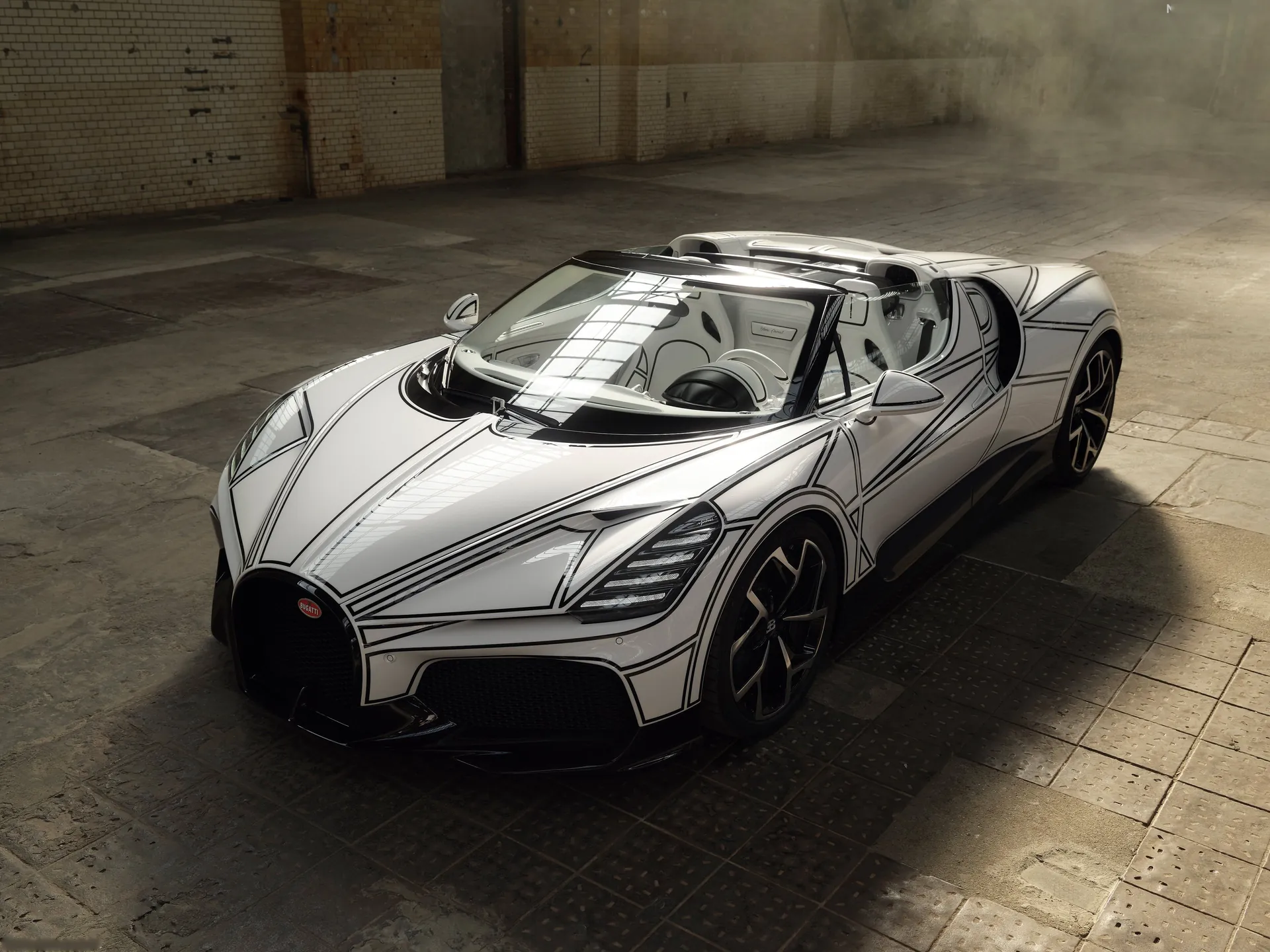 Bugatti W16 Mistral Blanc Eternel (2026)