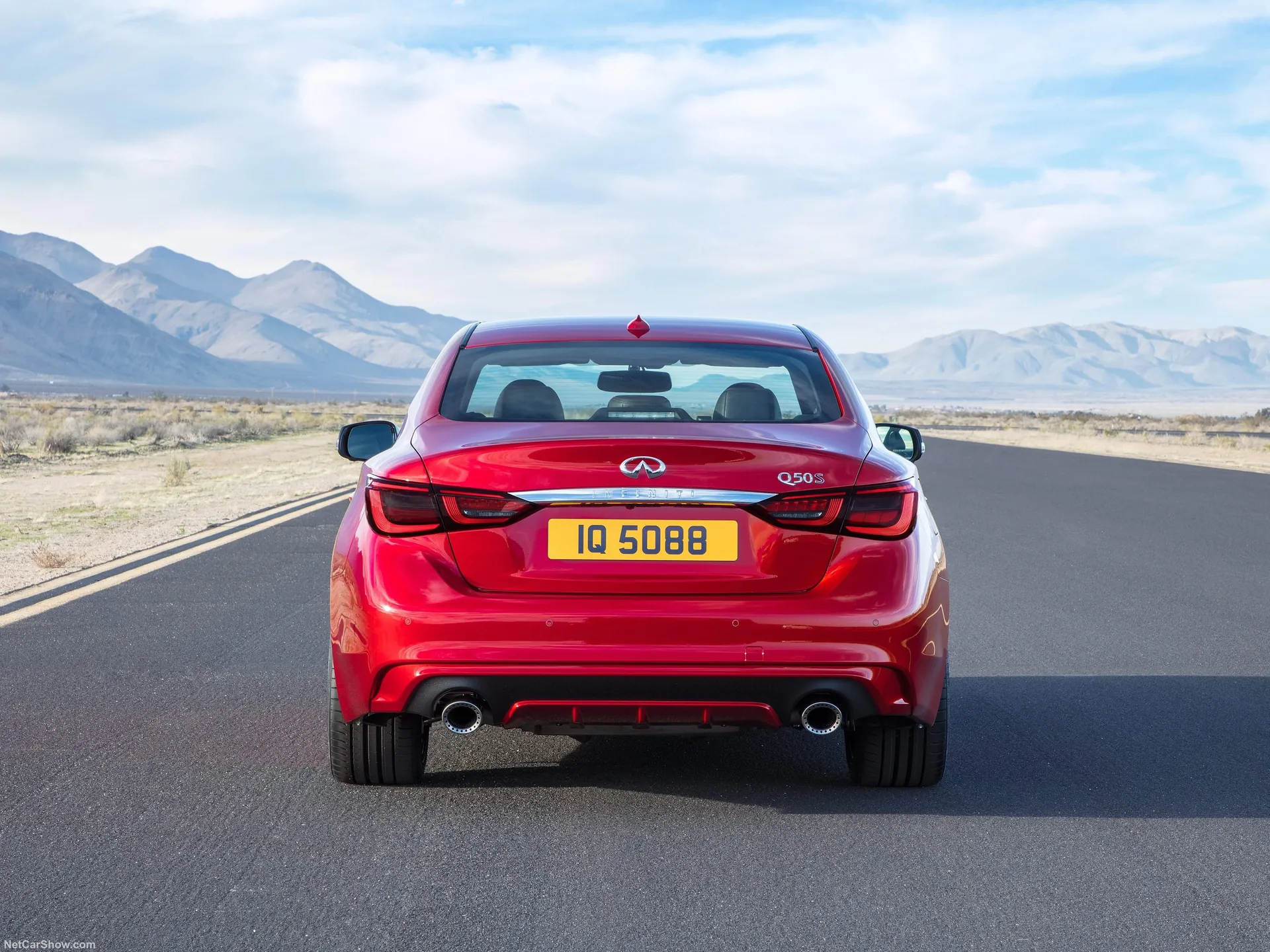 Infiniti Q50 (2018) – zezadu