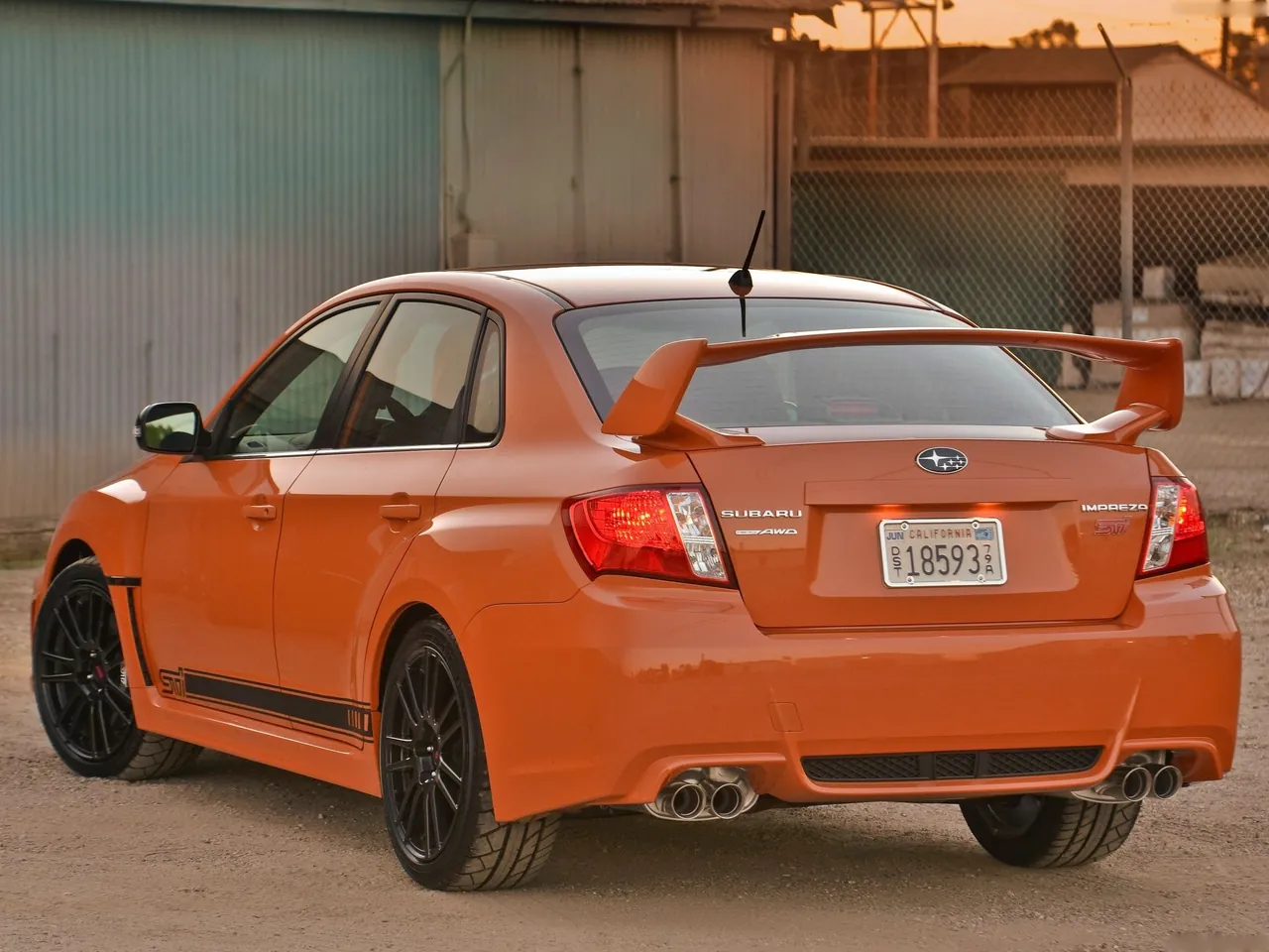 Subaru Impreza WRX STI Special Edition (2013) – zadní tříčtvrteční pohled