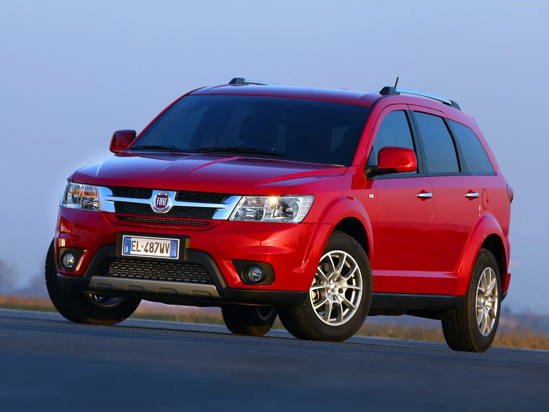 Fiat Freemont AWD (2012)