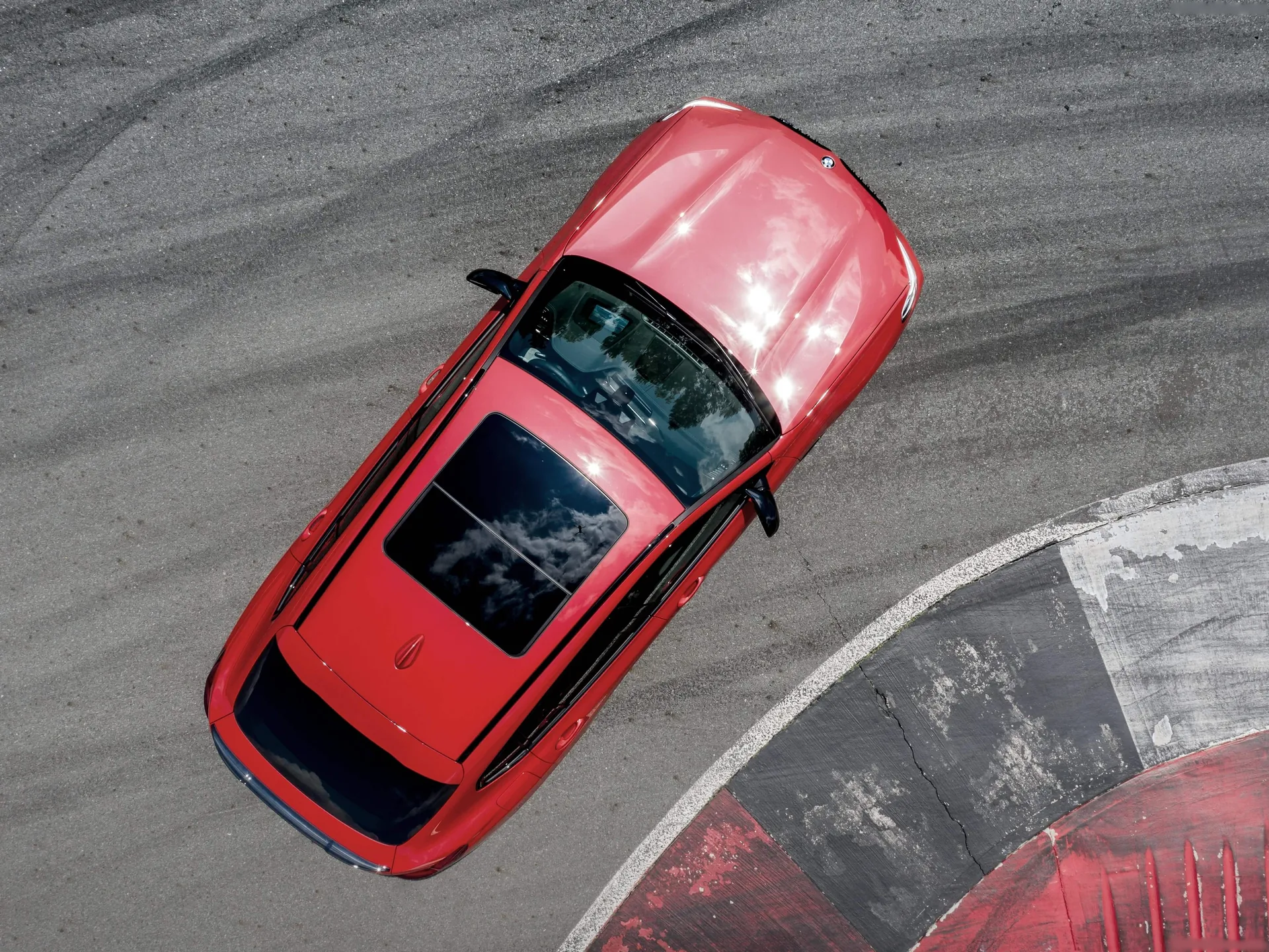 BMW X4 M Competition (2020) - Top view