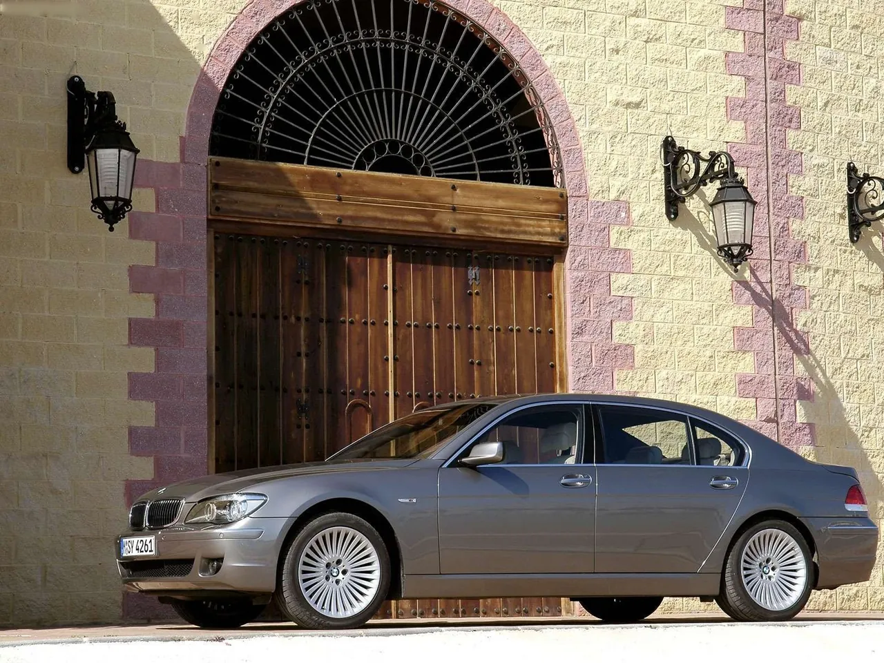 BMW 750Li (2006)