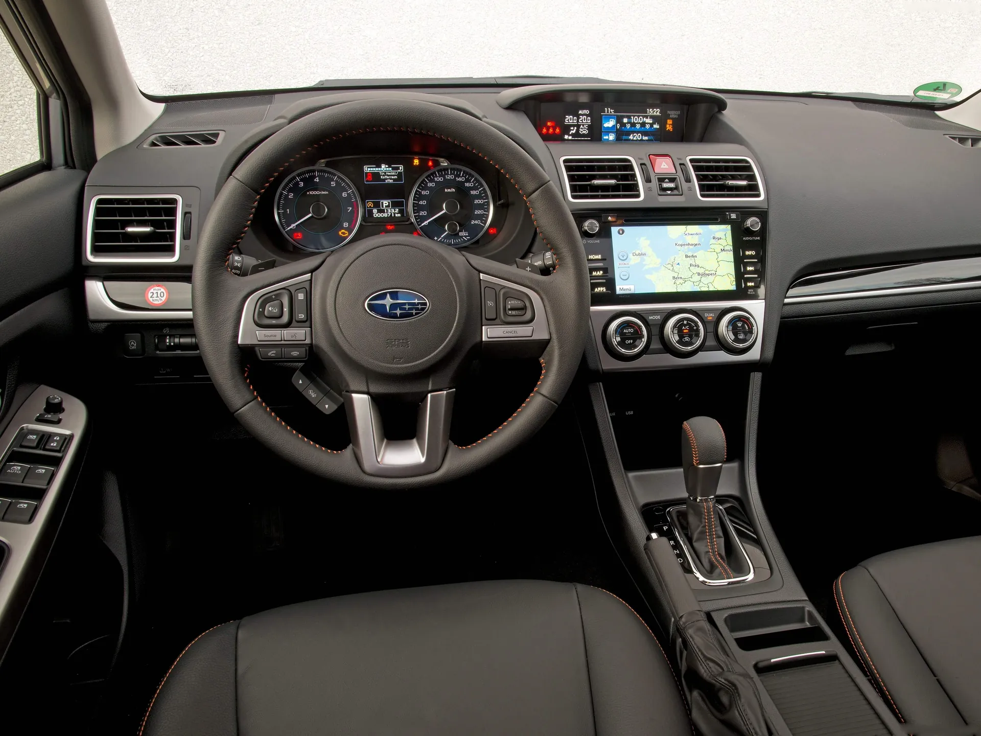 Subaru XV (2016) – interiér