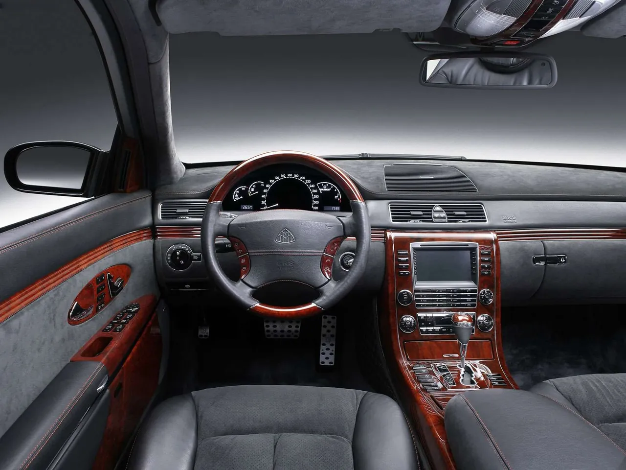 Brabus Maybach (2002) – interiér