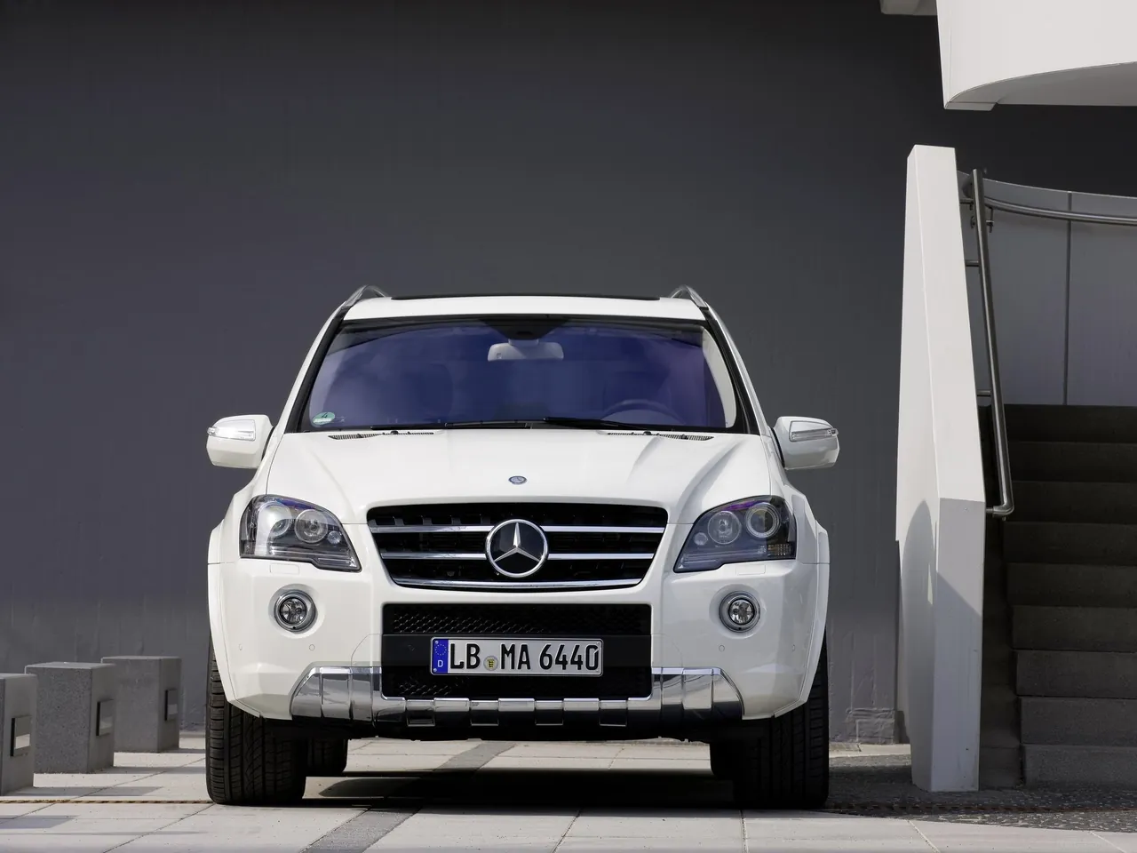 Mercedes-Benz ML 63 AMG (2011) – zepředu