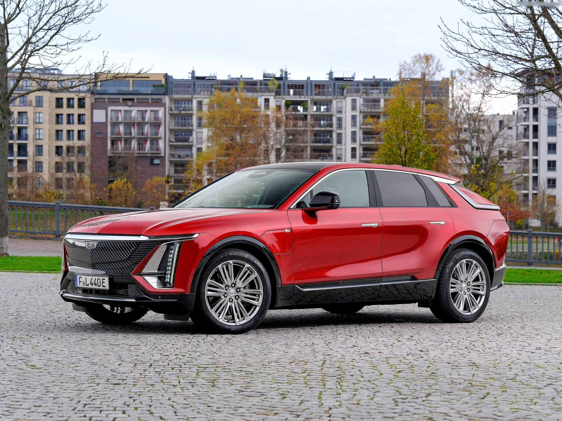Cadillac Lyriq [EU] (2024)