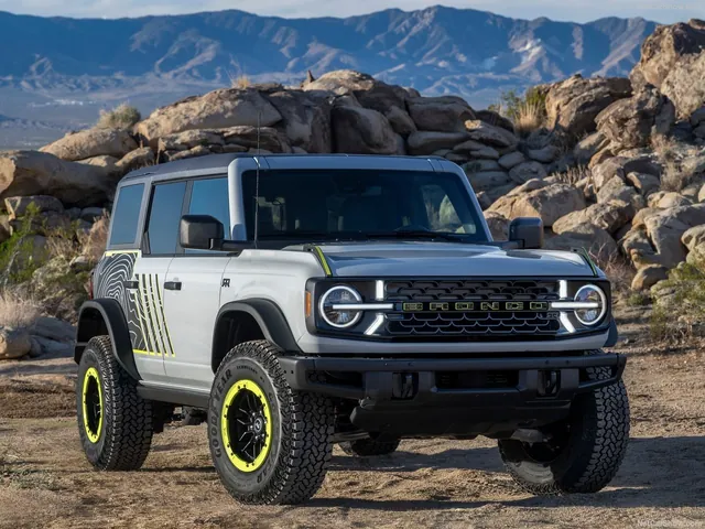 Ford Bronco RTR (2027)