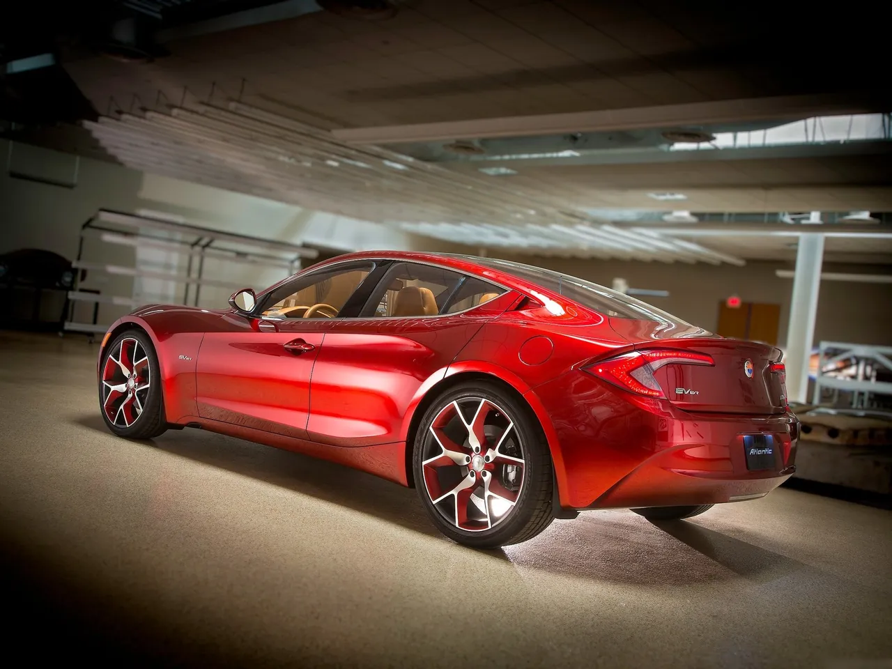 Fisker Atlantic Concept (2012) – zadní tříčtvrteční pohled
