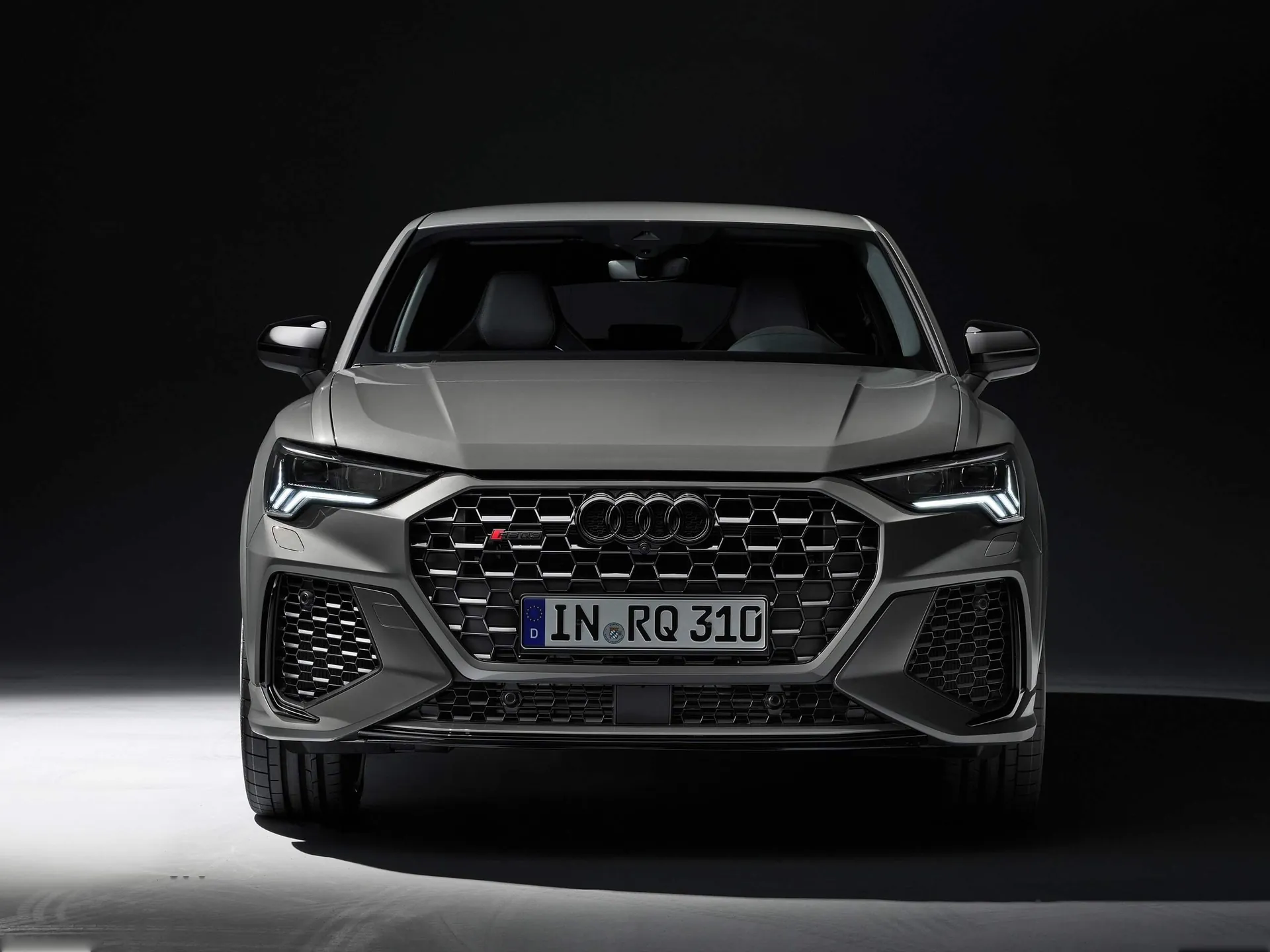 Audi RS Q3 Sportback 10 Years Edition (2023) – zepředu