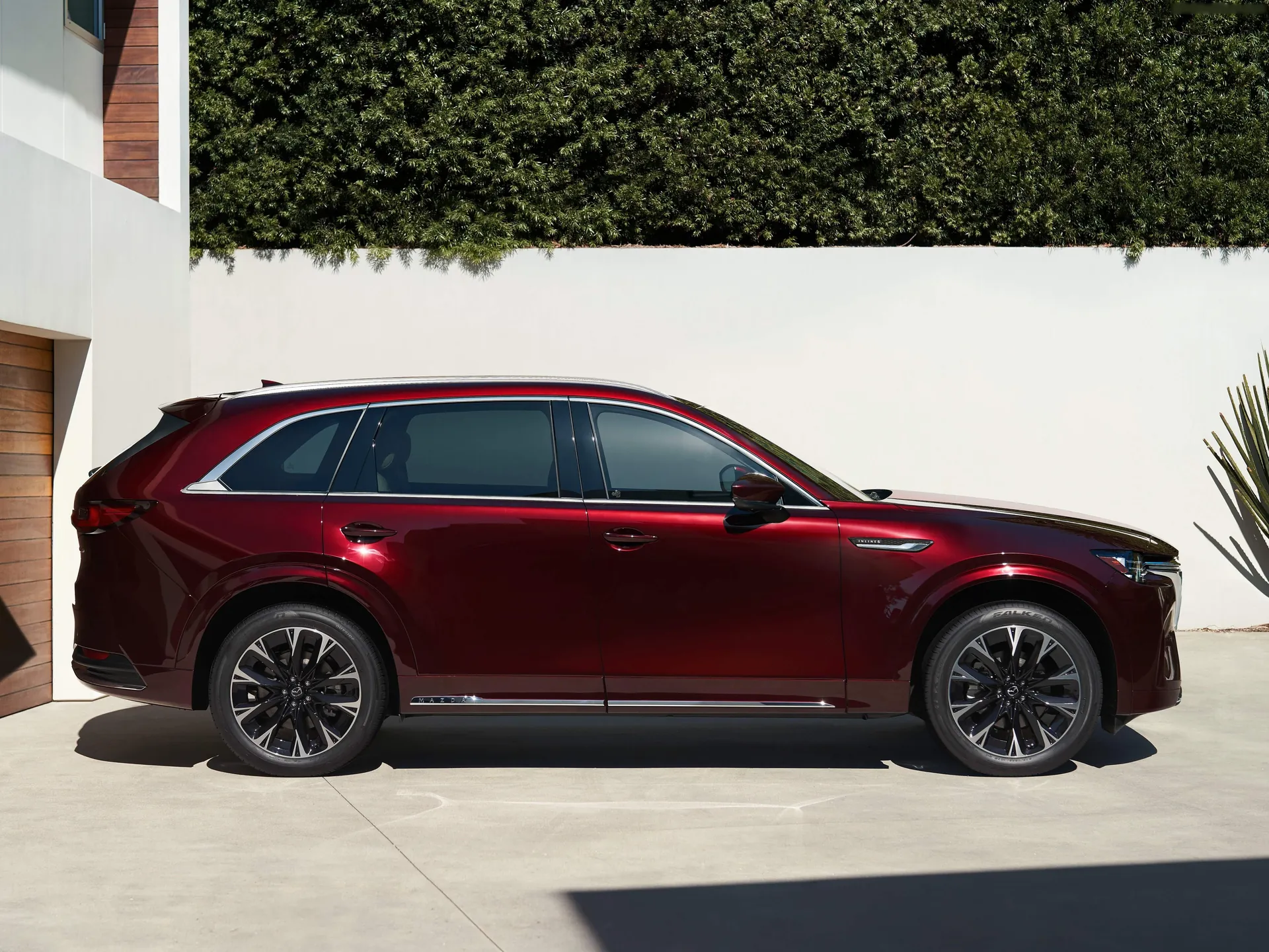 Mazda CX-90 (2024) – boční profil