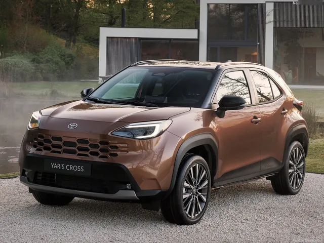 Toyota Yaris Cross (2027)